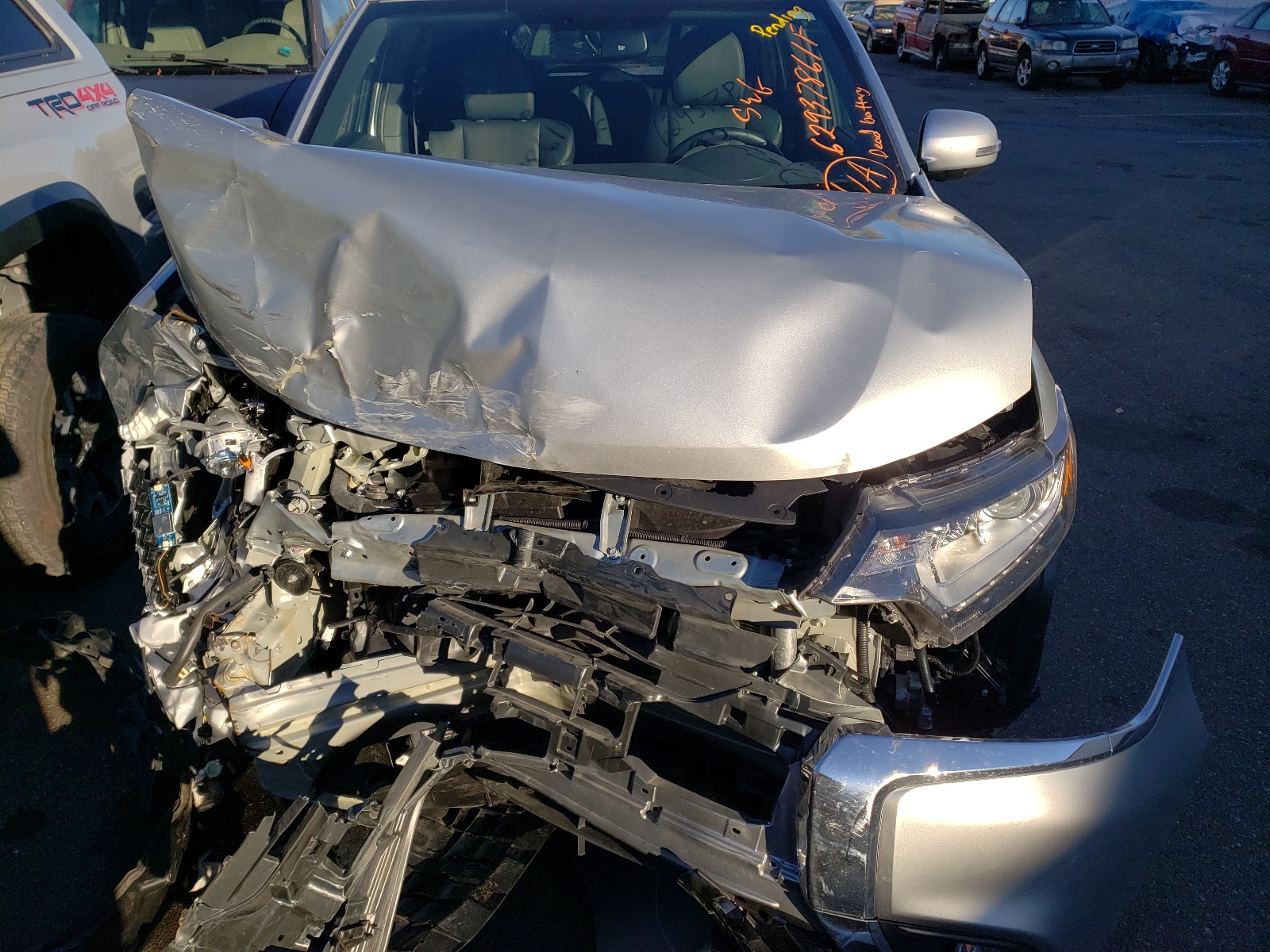 Photo 7 from auction – 2019 MITSUBISHI OUTLANDER with VIN JA4J24A57KZ054730