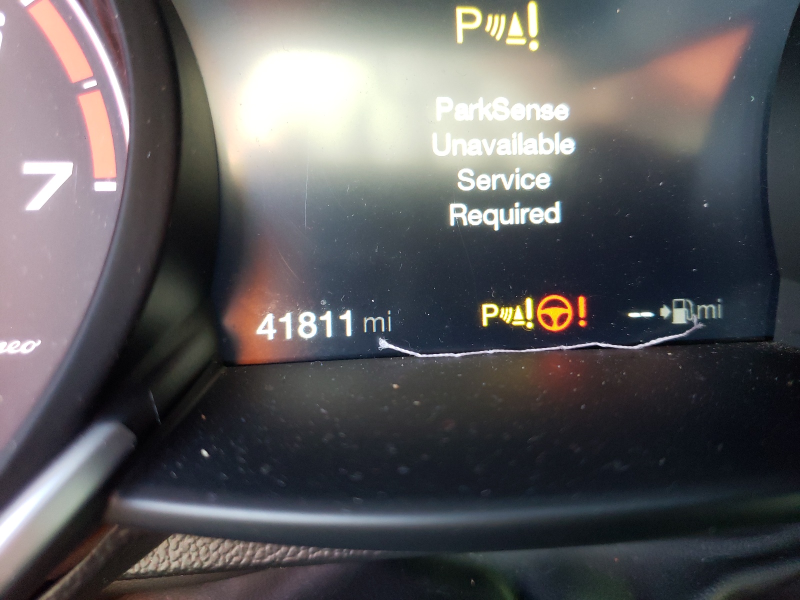 Photo 8 from auction – 2017 ALFA ROMEO GIULIA Q4 with VIN ZARFAEDN1H7546535
