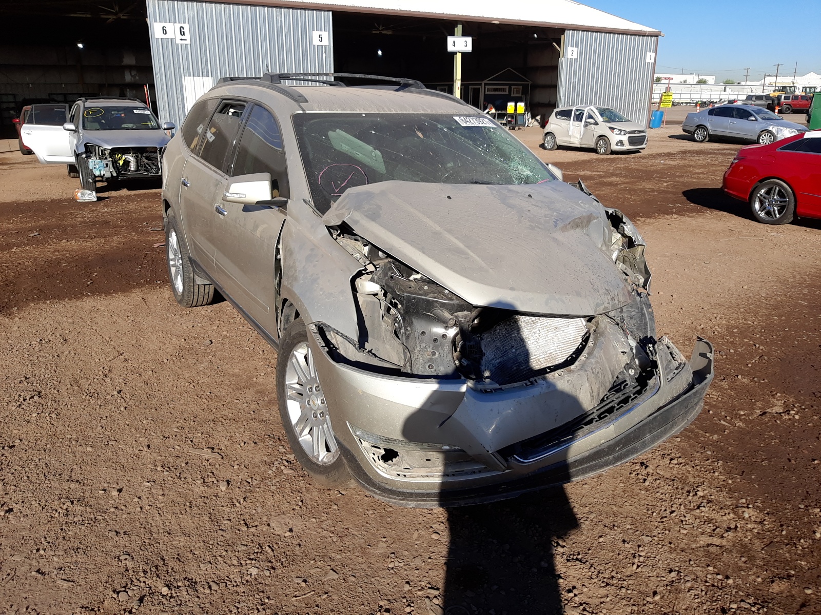 CHEVROLET TRAVERSE L 2015 with VIN 1GNKRGKD4FJ240766 - Photo from auction