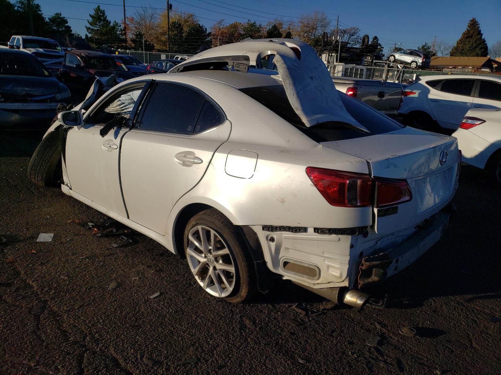 Photo 3 from auction – 2013 LEXUS IS 250 with VIN JTHCF5C20D5063662