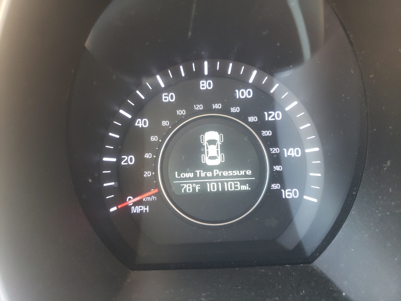 Foto 8 de la subasta – 2014 KIA OPTIMA EX con VIN 5XXGN4A70EG305071