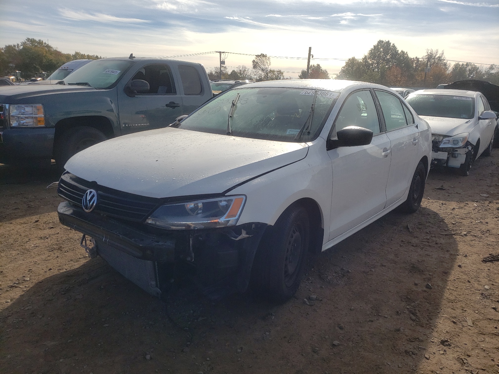 Photo 2 from auction – 2014 VOLKSWAGEN JETTA BASE with VIN 3VW2K7AJ8EM209670