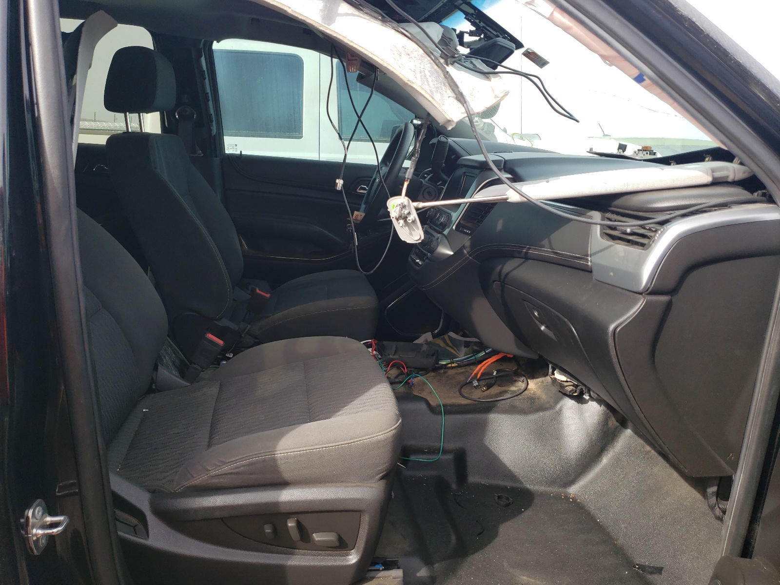 Photo 5 from auction – 2016 CHEVROLET TAHOE SPEC with VIN 1GNSKFEC8GR172301
