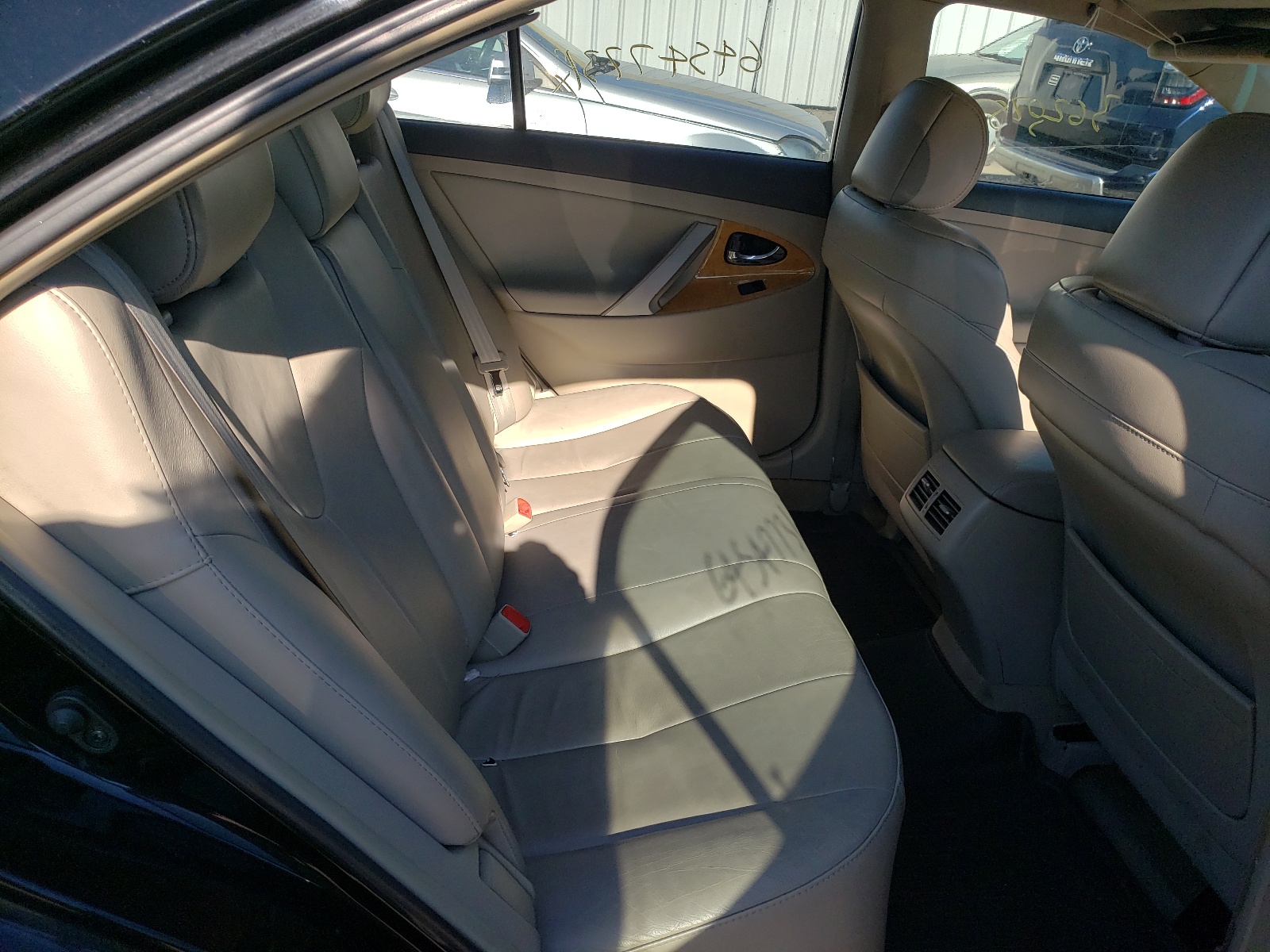 Photo 6 from auction – 2007 TOYOTA CAMRY with VIN 4T1BK46K07U030505