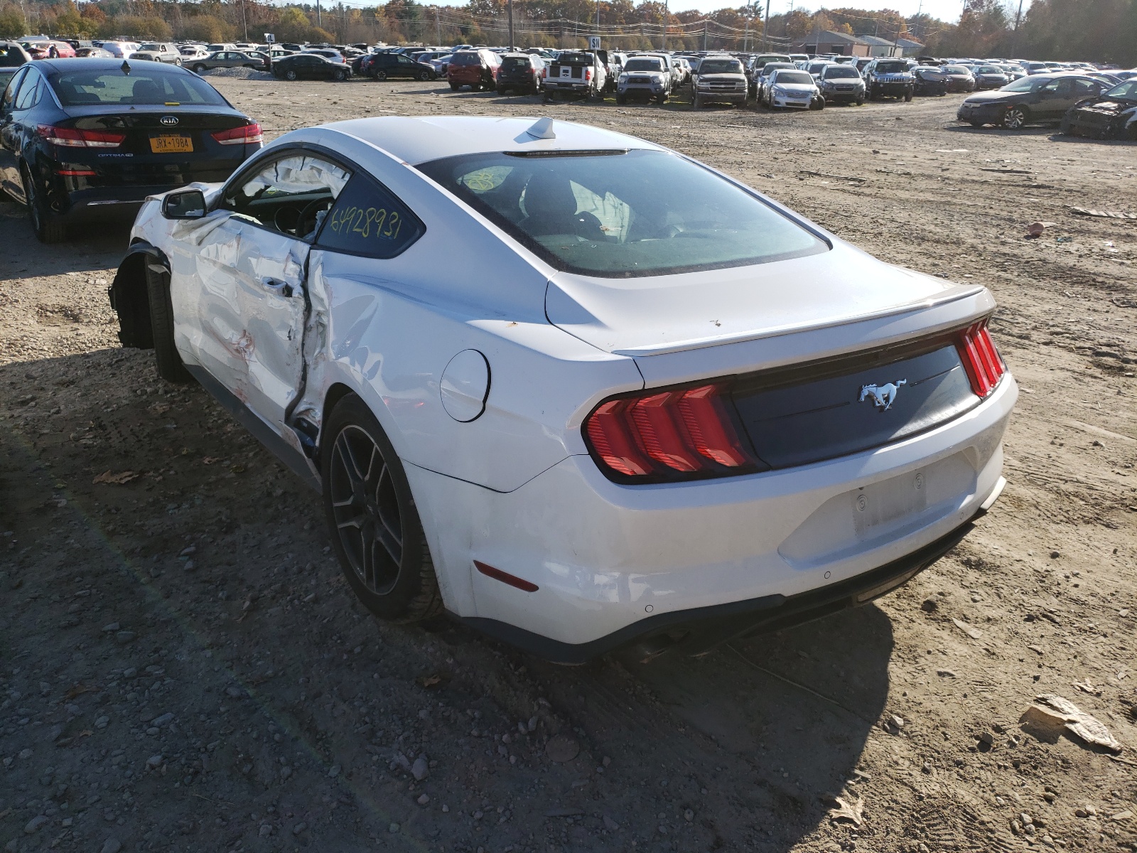 Photo 3 from auction – 2020 FORD MUSTANG with VIN 1FA6P8TH9L5136811