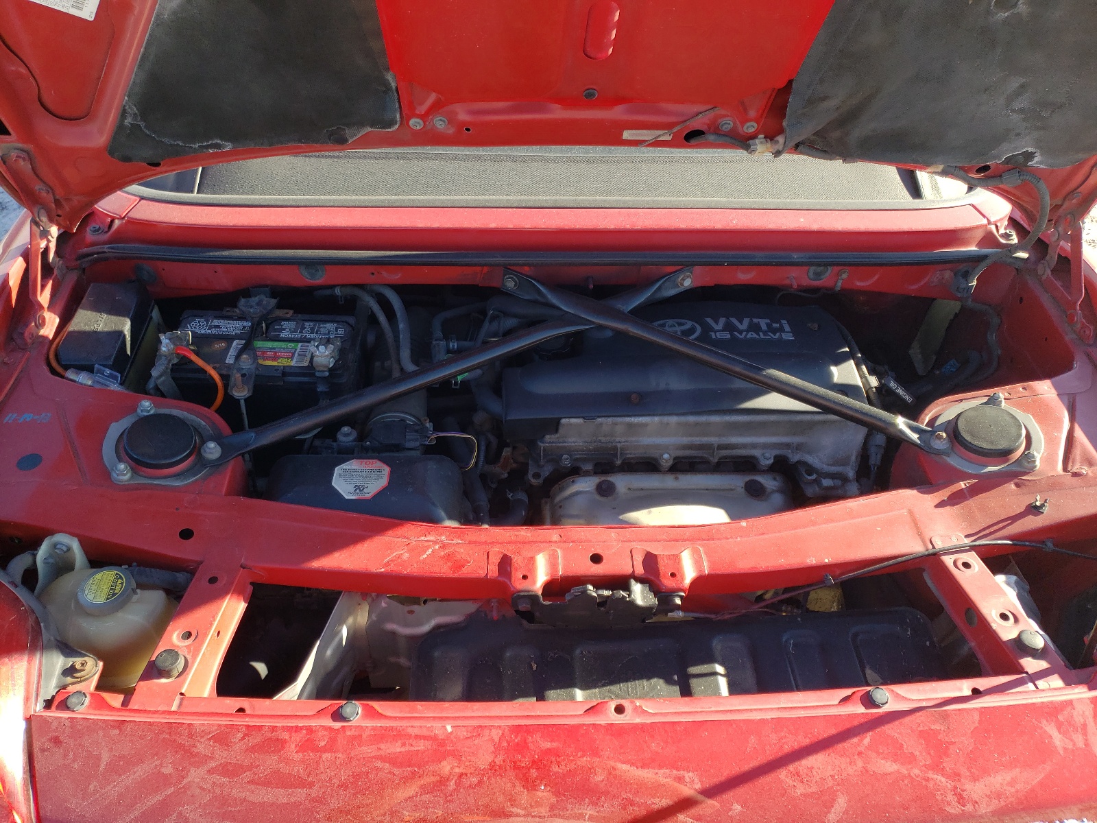 Photo 7 from auction – 2000 TOYOTA MR2 SPYDER with VIN JTDFR3207Y0019204