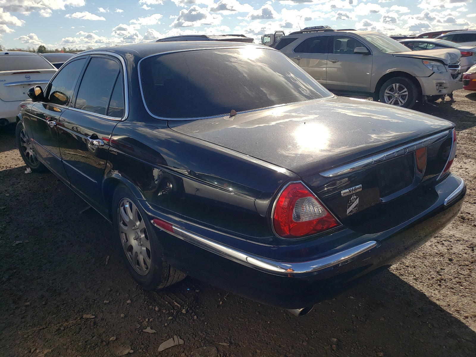 Photo 3 from auction – 2004 JAGUAR XJ8 with VIN SAJWA71C84SG32087