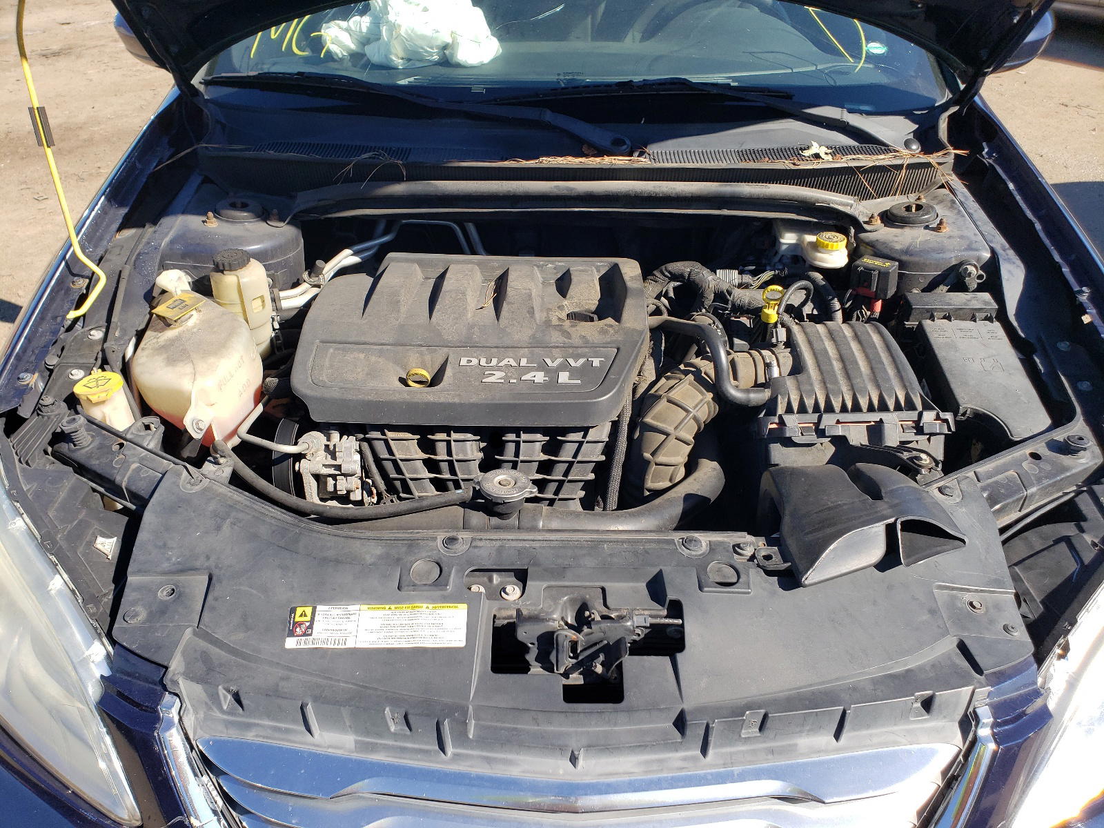 Photo 7 from auction – 2013 CHRYSLER 200 LX with VIN 1C3CCBAB7DN698023