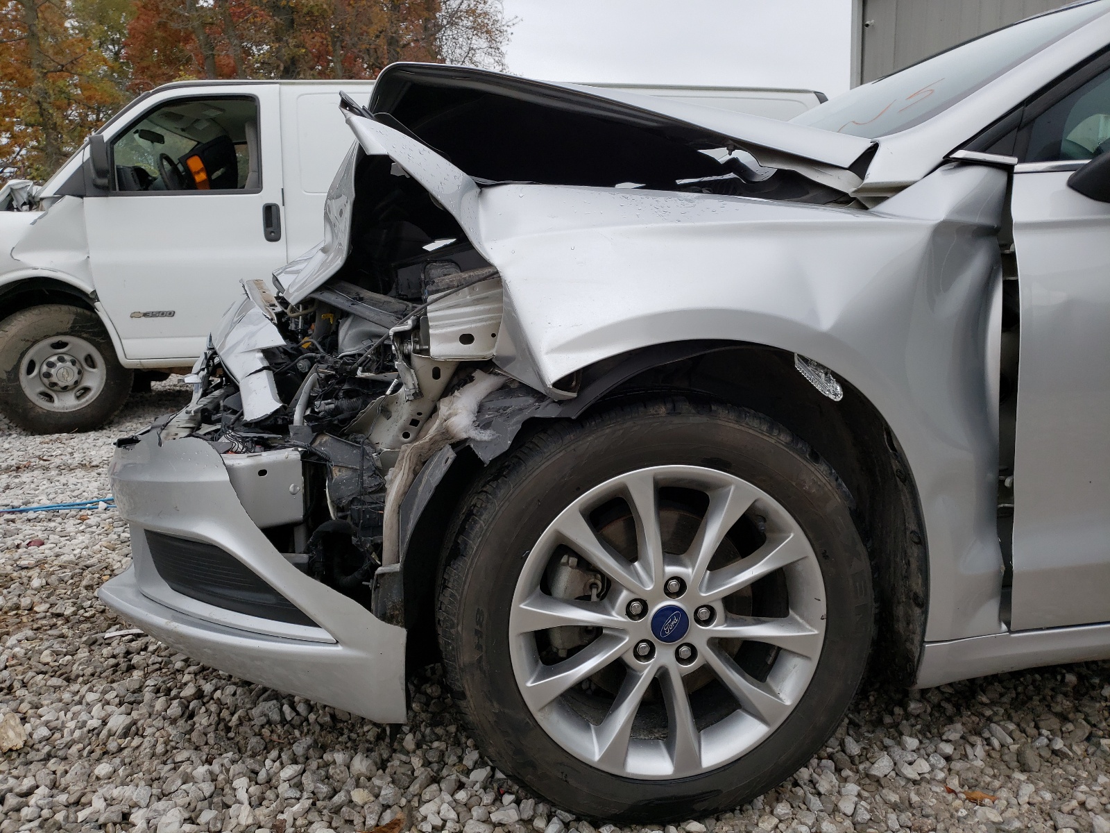 Photo 9 from auction – 2017 FORD FUSION SE with VIN 3FA6P0H73HR221388