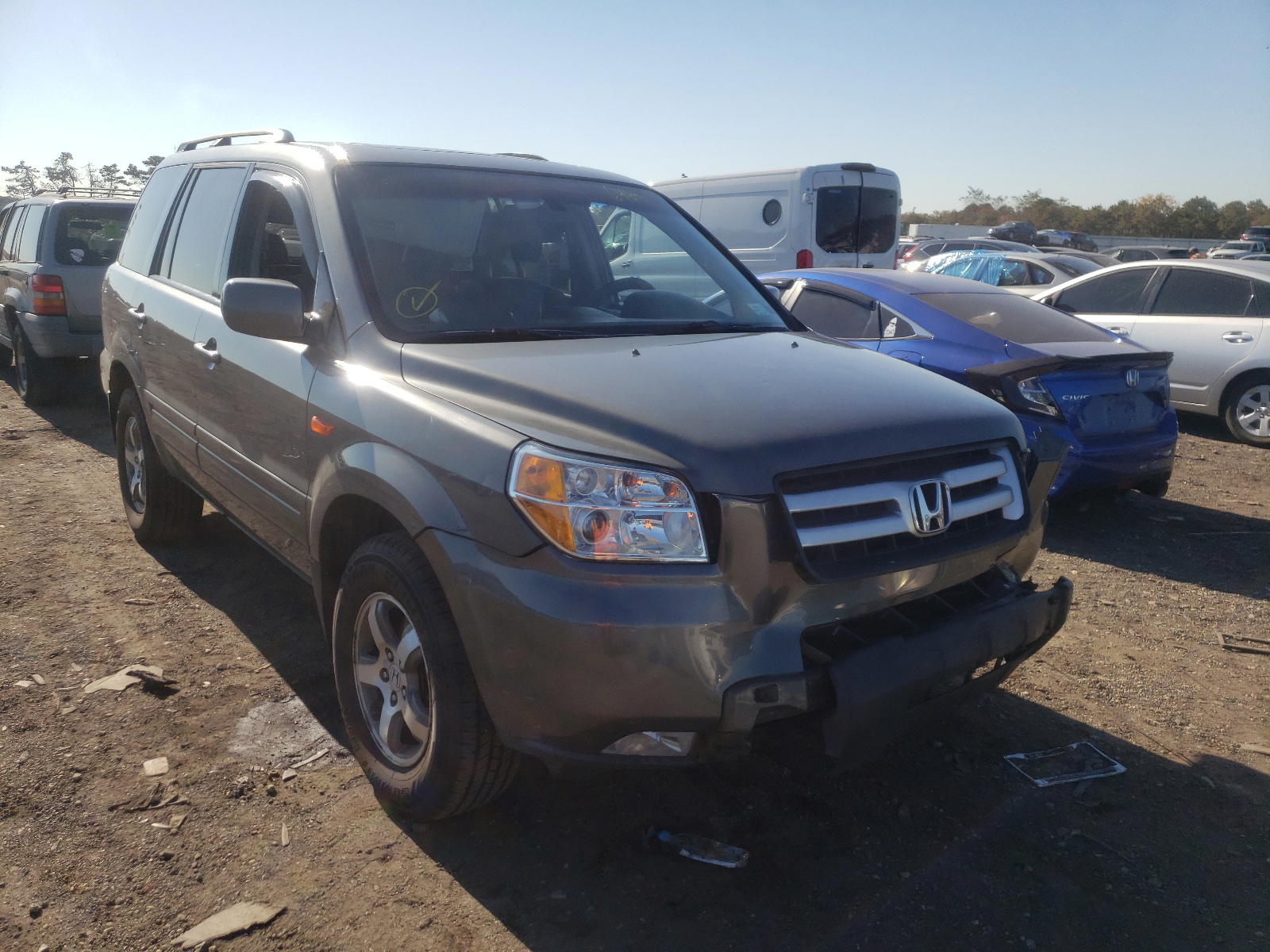 HONDA PILOT EXL 2007 with VIN 5FNYF18667B004906 - Photo from auction