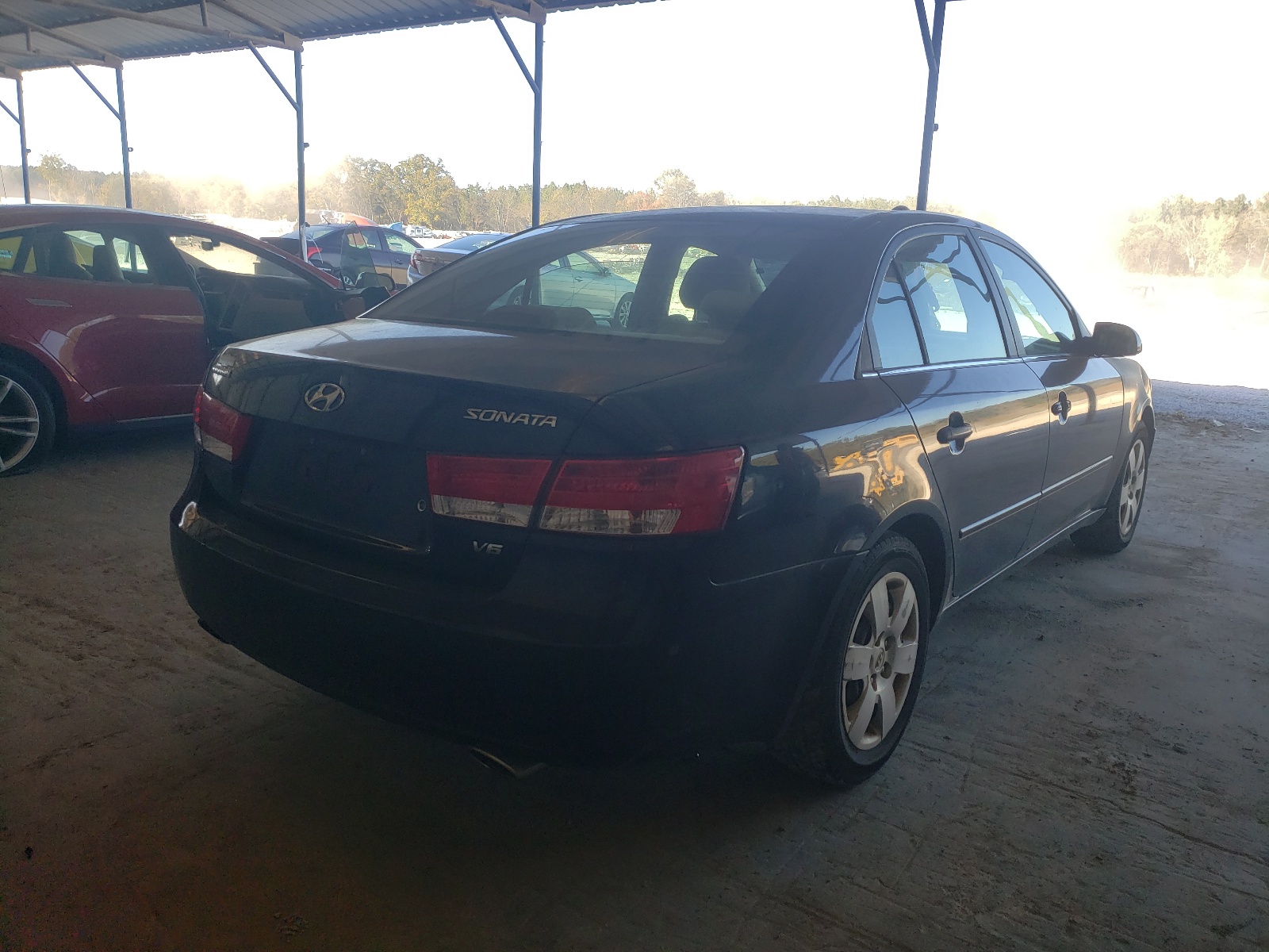 Photo 4 from auction – 2007 HYUNDAI SONATA SE with VIN 5NPEU46F57H230739