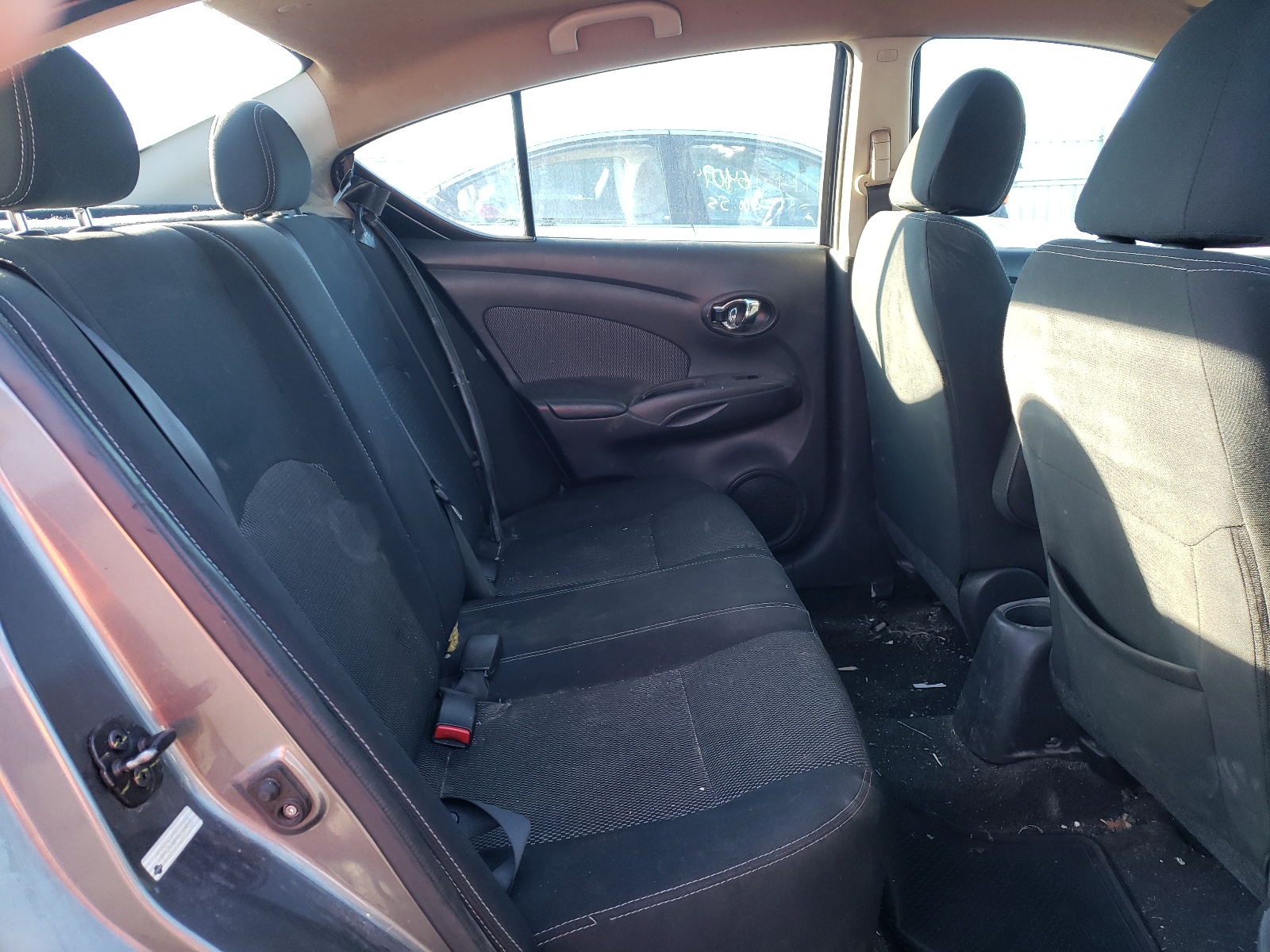 Photo 6 from auction – 2016 NISSAN VERSA S with VIN 3N1CN7APXGL864525