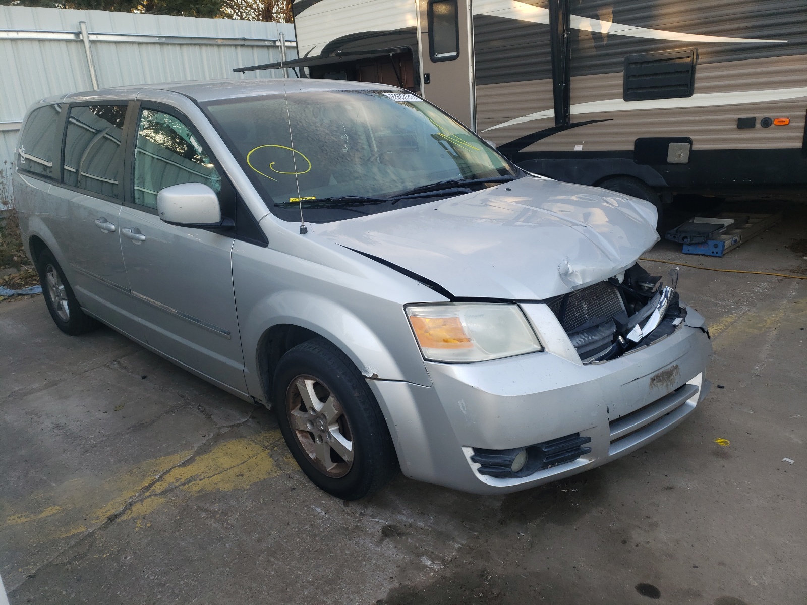 Photo 1 from auction – 2008 DODGE GRAND CARA with VIN 2D8HN54P18R779954