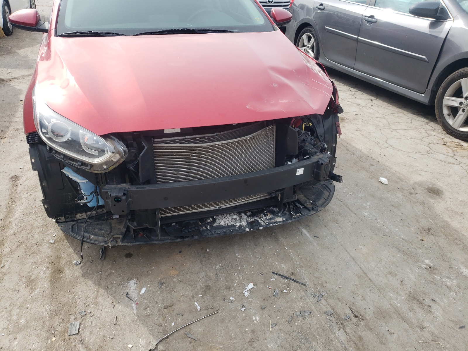 Photo 9 from auction – 2019 KIA FORTE FE with VIN 3KPF24AD3KE012988
