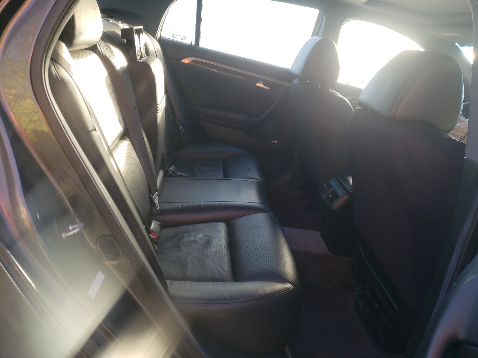 Photo 6 from auction – 2008 ACURA TL with VIN 19UUA66298A028400