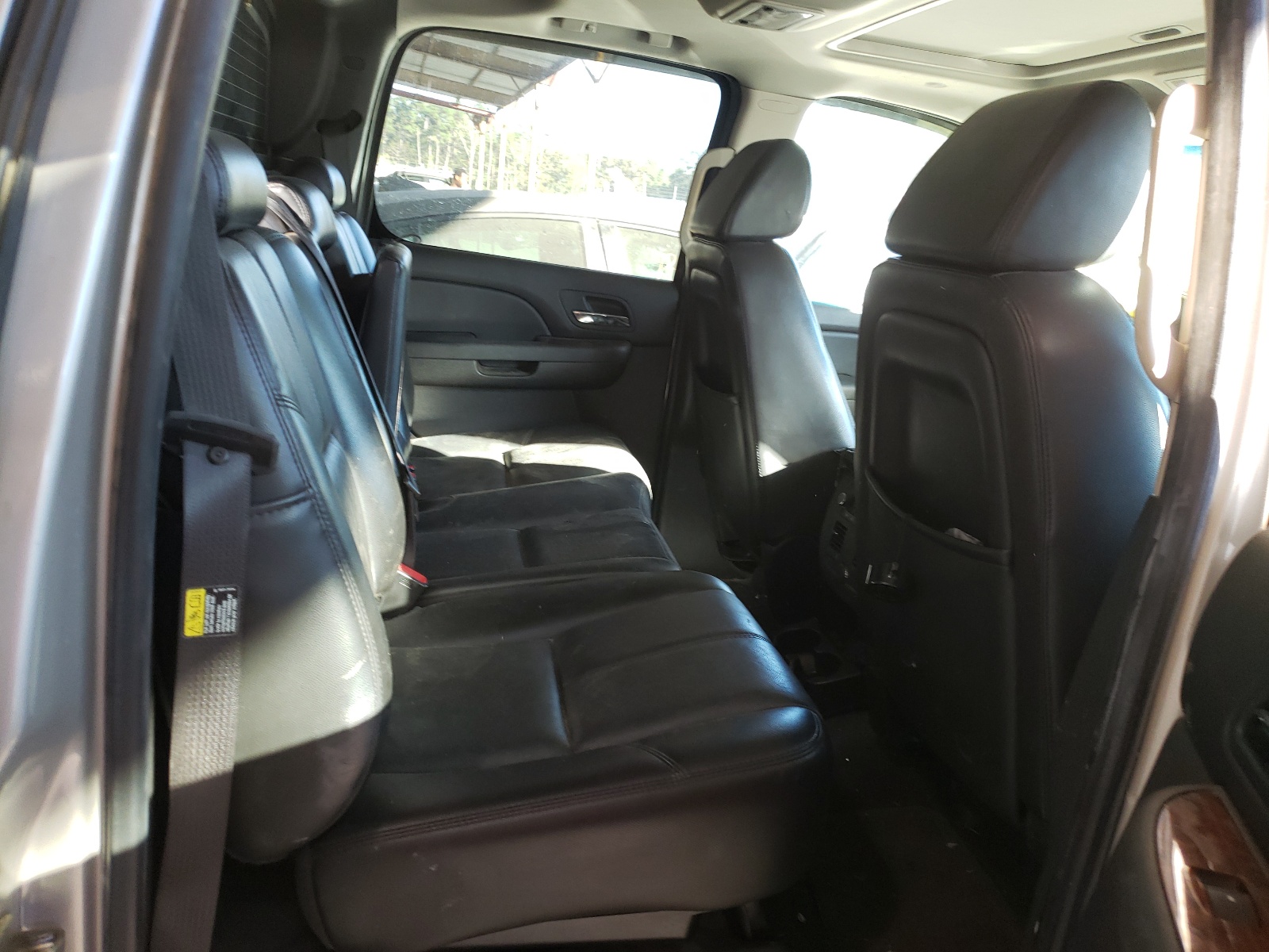 Photo 6 from auction – 2007 CHEVROLET AVALANCHE with VIN 3GNEC12J17G174536