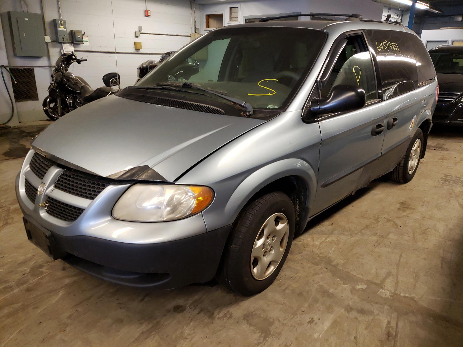 Photo 2 from auction – 2003 DODGE CARAVAN with VIN 1D4GP25343B242892