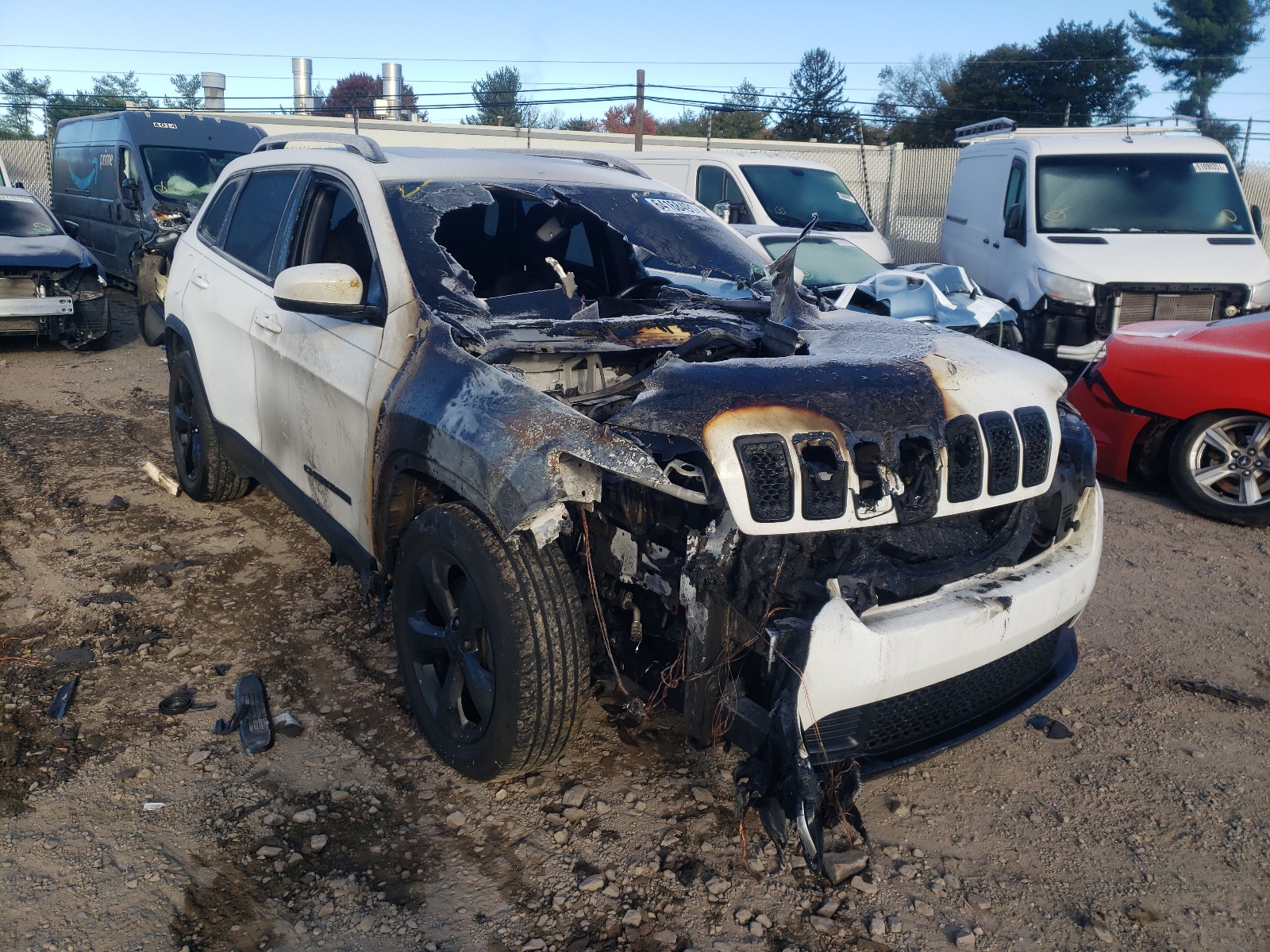 JEEP CHEROKEE L 2020 with VIN 1C4PJMLB6LD511824 - Photo from auction