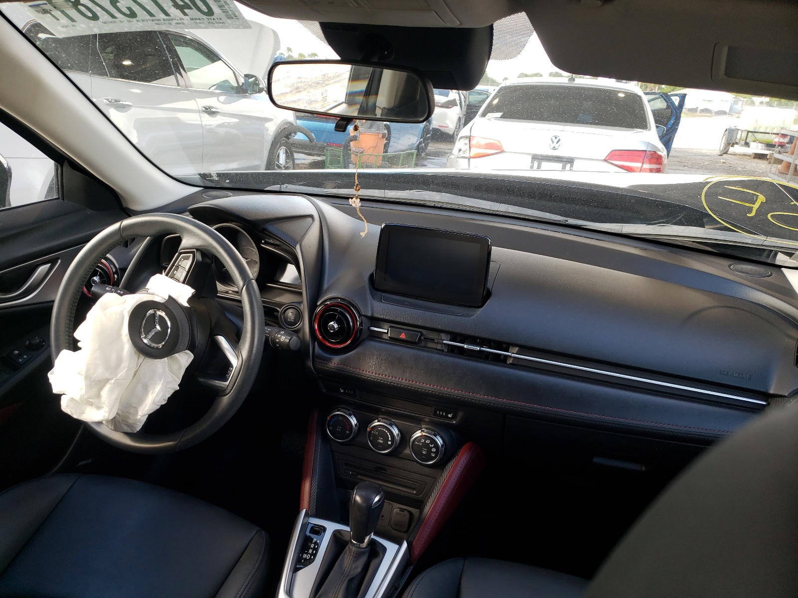 Photo 9 from auction – 2018 MAZDA CX-3 TOURI with VIN JM1DKFC72J0316220