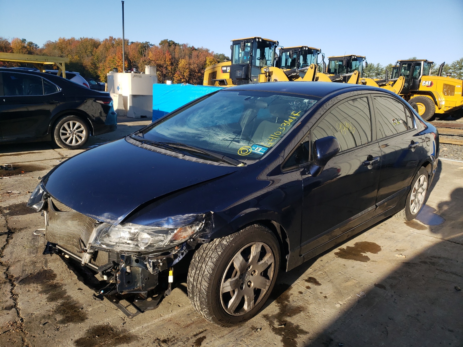 Photo 2 from auction – 2011 HONDA CIVIC LX with VIN 2HGFA1F59BH549289