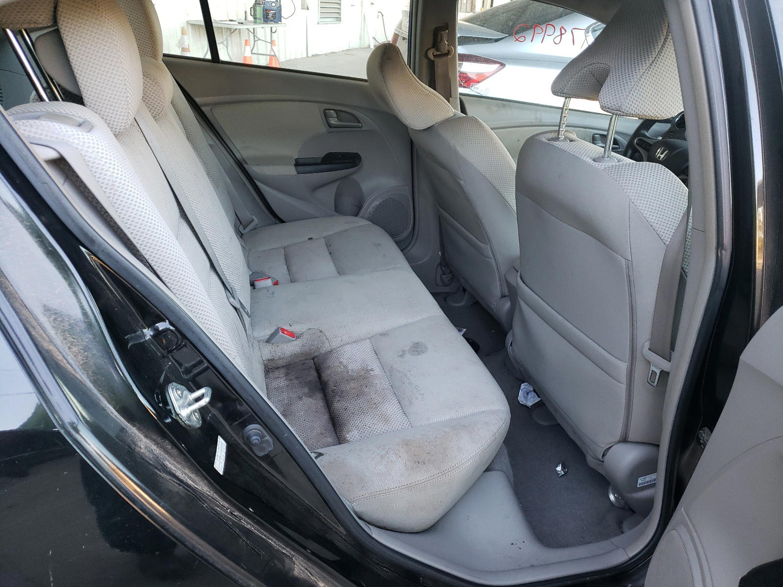 Photo 6 from auction – 2011 HONDA INSIGHT EX with VIN JHMZE2H72BS009763