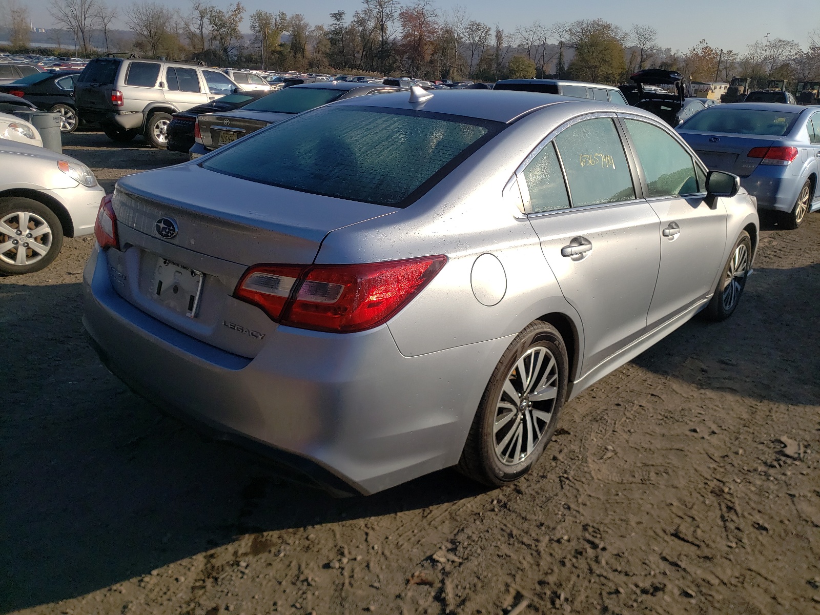 Photo 4 from auction – 2019 SUBARU LEGACY 2.5 with VIN 4S3BNAF68K3007372