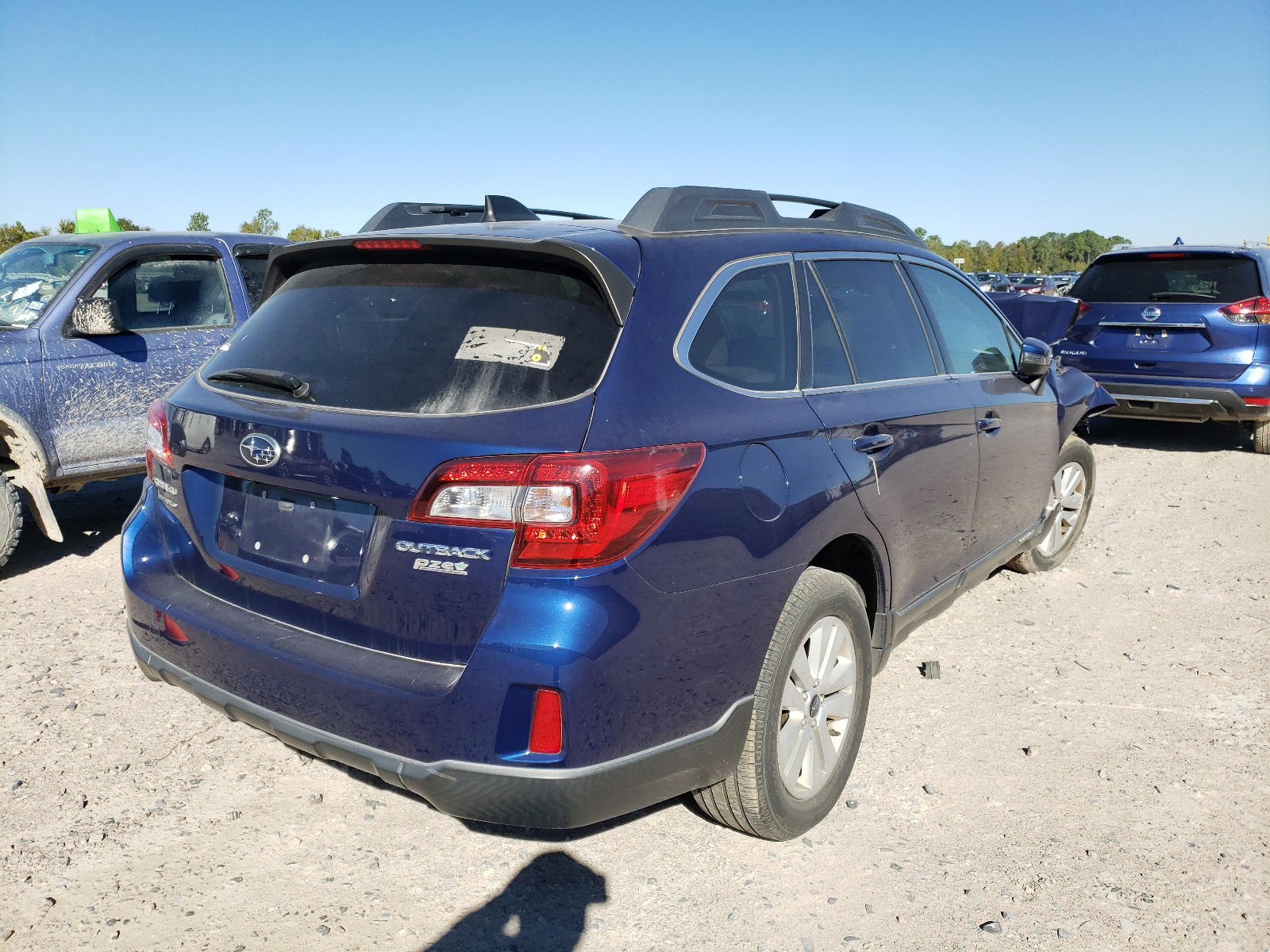 Photo 4 from auction – 2017 SUBARU OUTBACK 2. with VIN 4S4BSAFC7H3217710