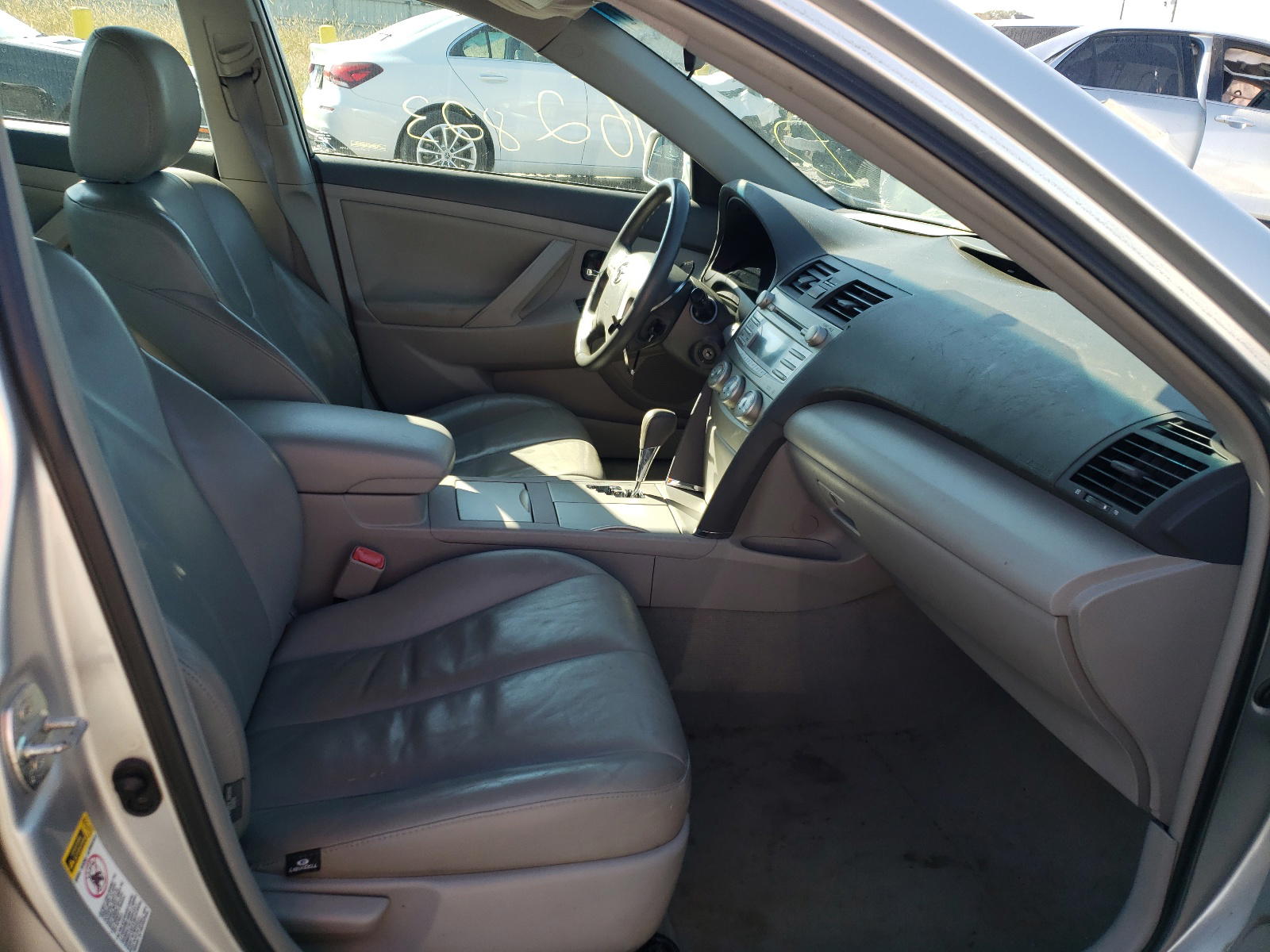 Photo 5 from auction – 2010 TOYOTA CAMRY BASE with VIN 4T4BF3EKXAR013756