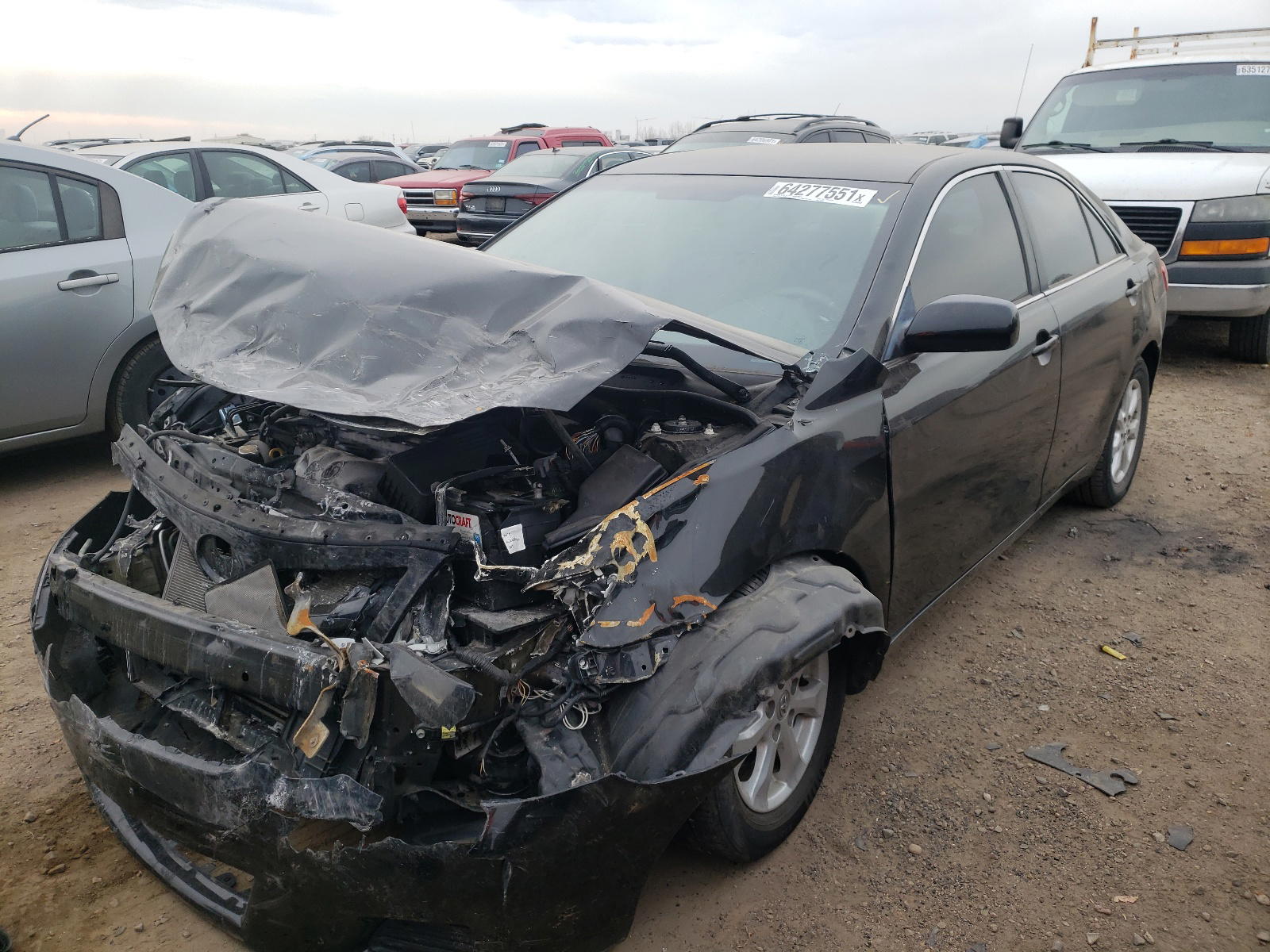 Photo 2 from auction – 2011 TOYOTA CAMRY BASE with VIN 4T4BF3EK6BR195022