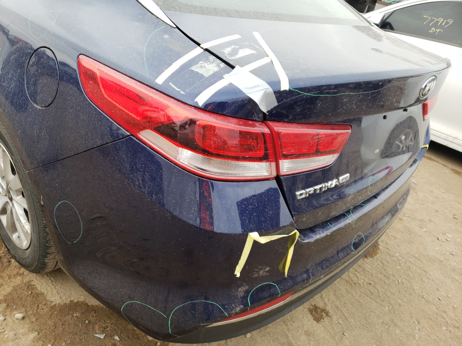 Photo 9 from auction – 2018 KIA OPTIMA LX with VIN 5XXGT4L39JG186186