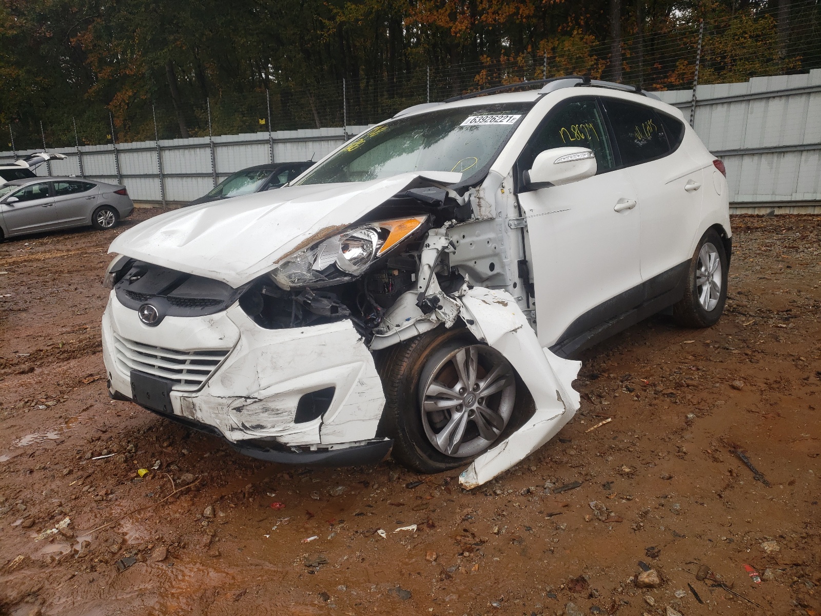 Photo 2 from auction – 2013 HYUNDAI TUCSON GLS with VIN KM8JU3AC5DU689529