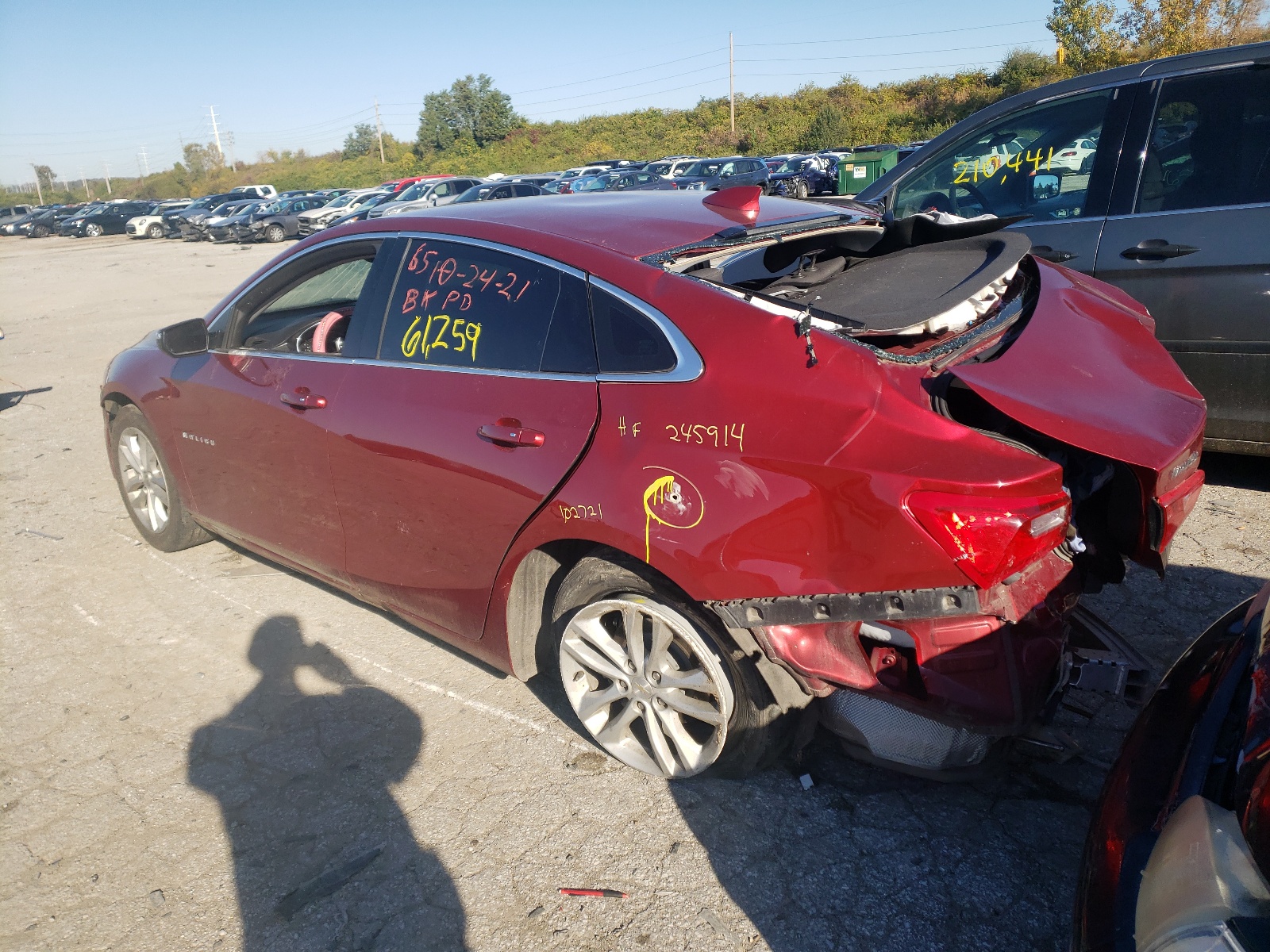 Photo 3 from auction – 2017 CHEVROLET MALIBU LT with VIN 1G1ZE5ST0HF245914