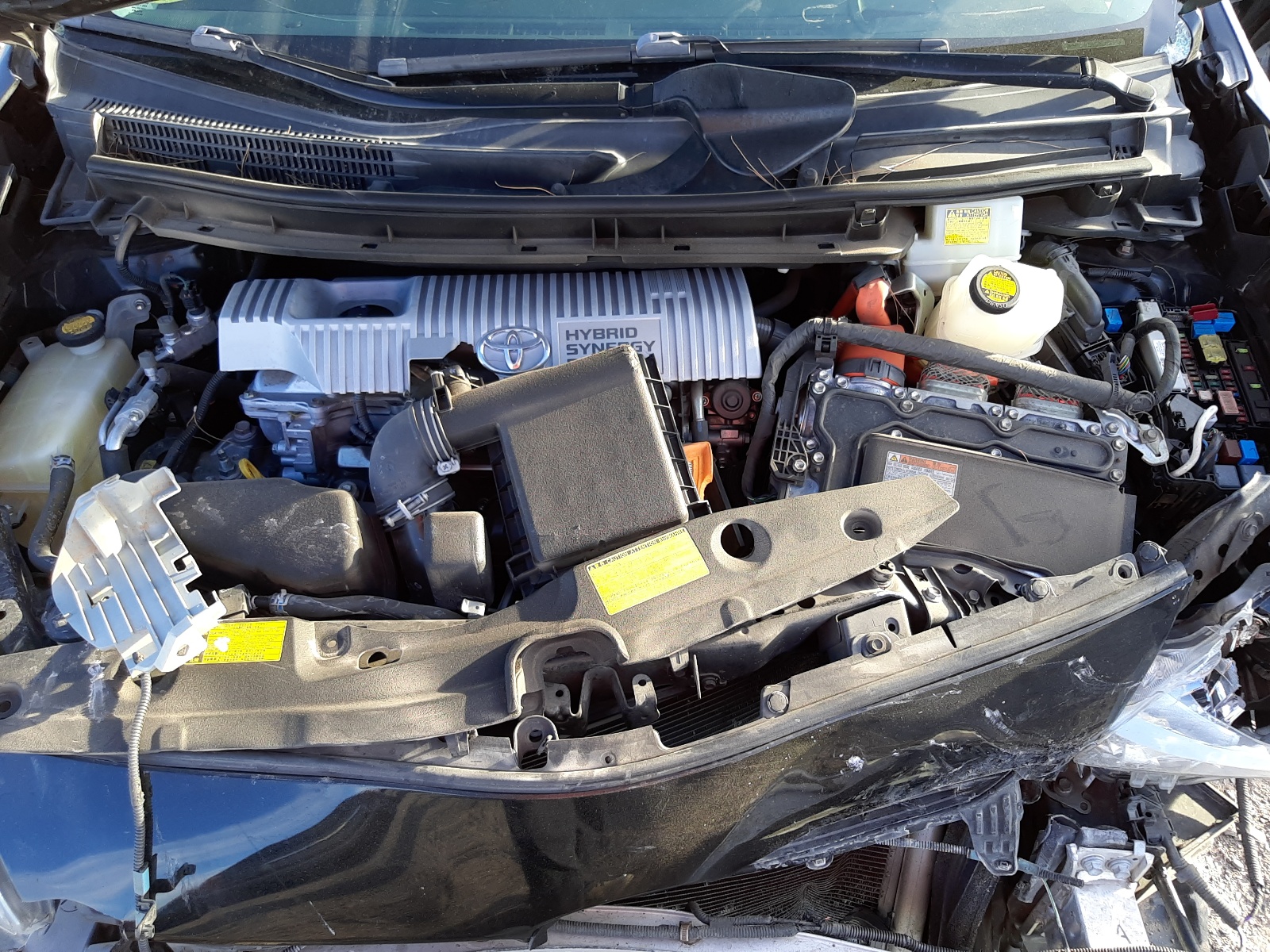 Photo 7 from auction – 2014 TOYOTA PRIUS with VIN JTDKN3DU5E1793225
