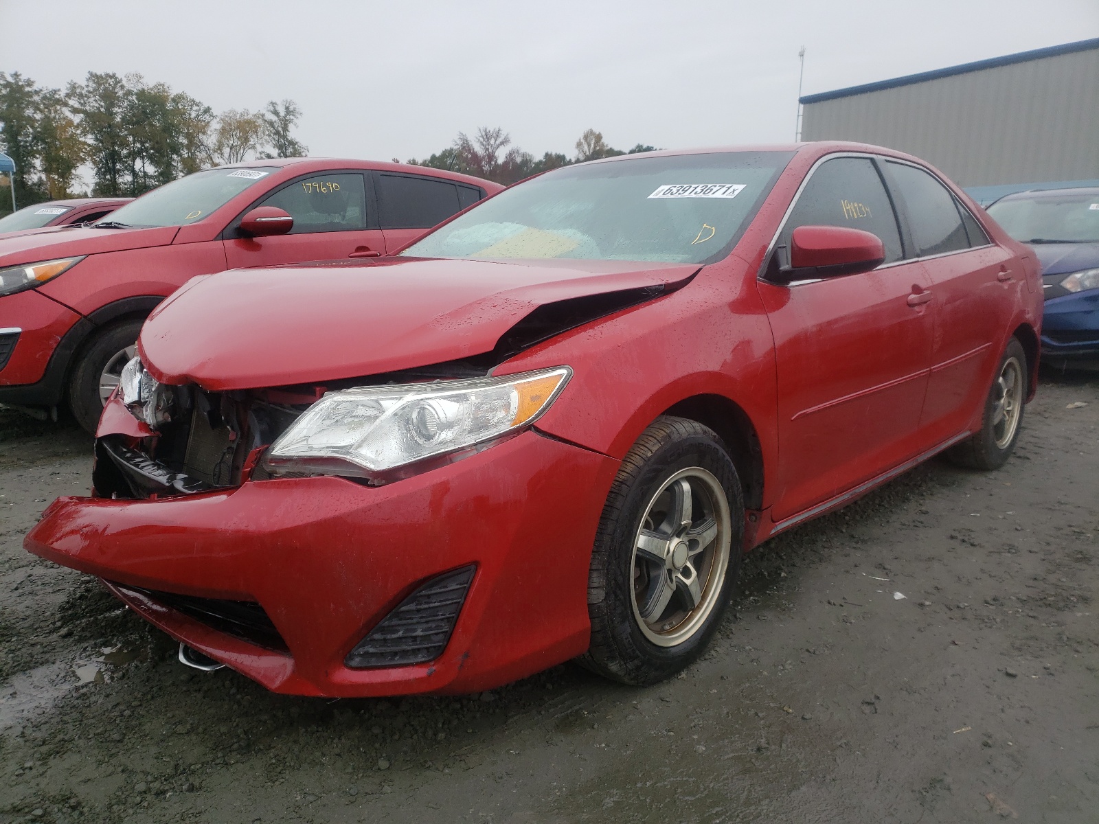 Photo 2 from auction – 2012 TOYOTA CAMRY BASE with VIN 4T1BF1FK1CU527639