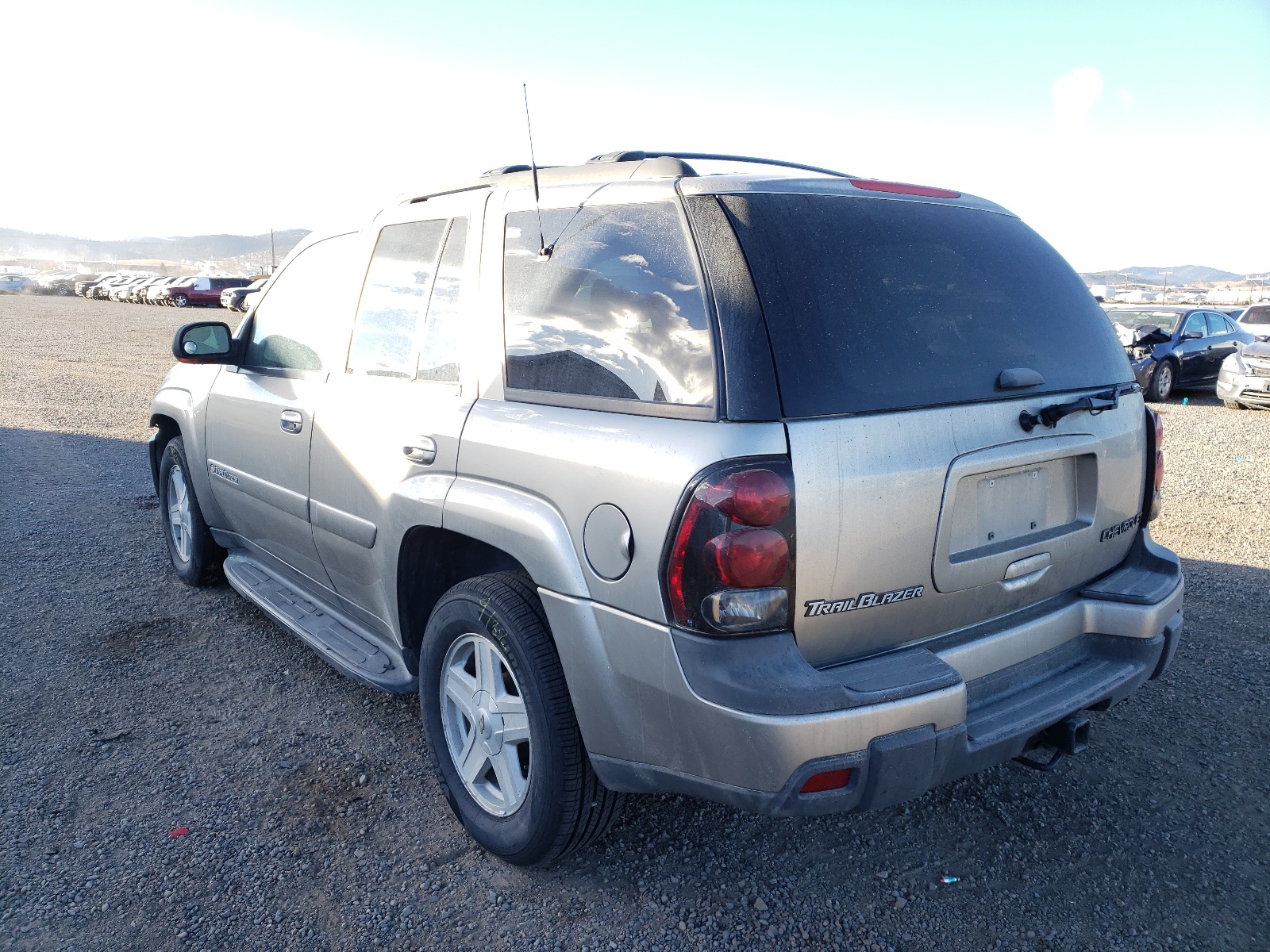 Photo 3 from auction – 2002 CHEVROLET TRAILBLAZE with VIN 1GNDT13S722243704