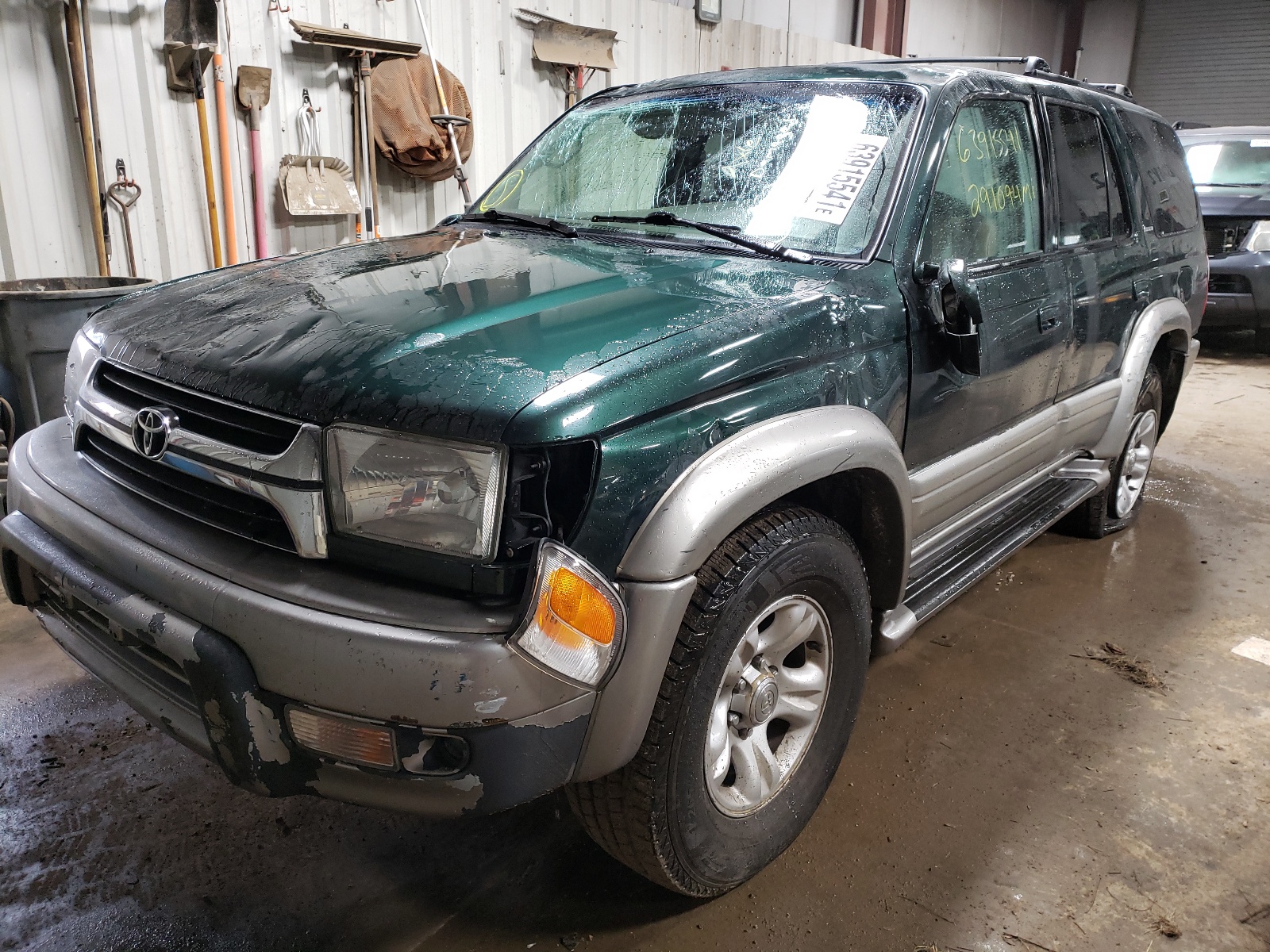 Photo 2 from auction – 2002 TOYOTA 4RUNNER LI with VIN JT3HN87R420361634