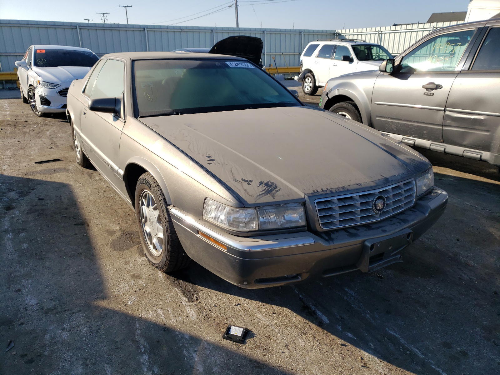 CADILLAC ELDORADO 1998 with VIN 1G6EL12Y2WU610816 - Photo from auction