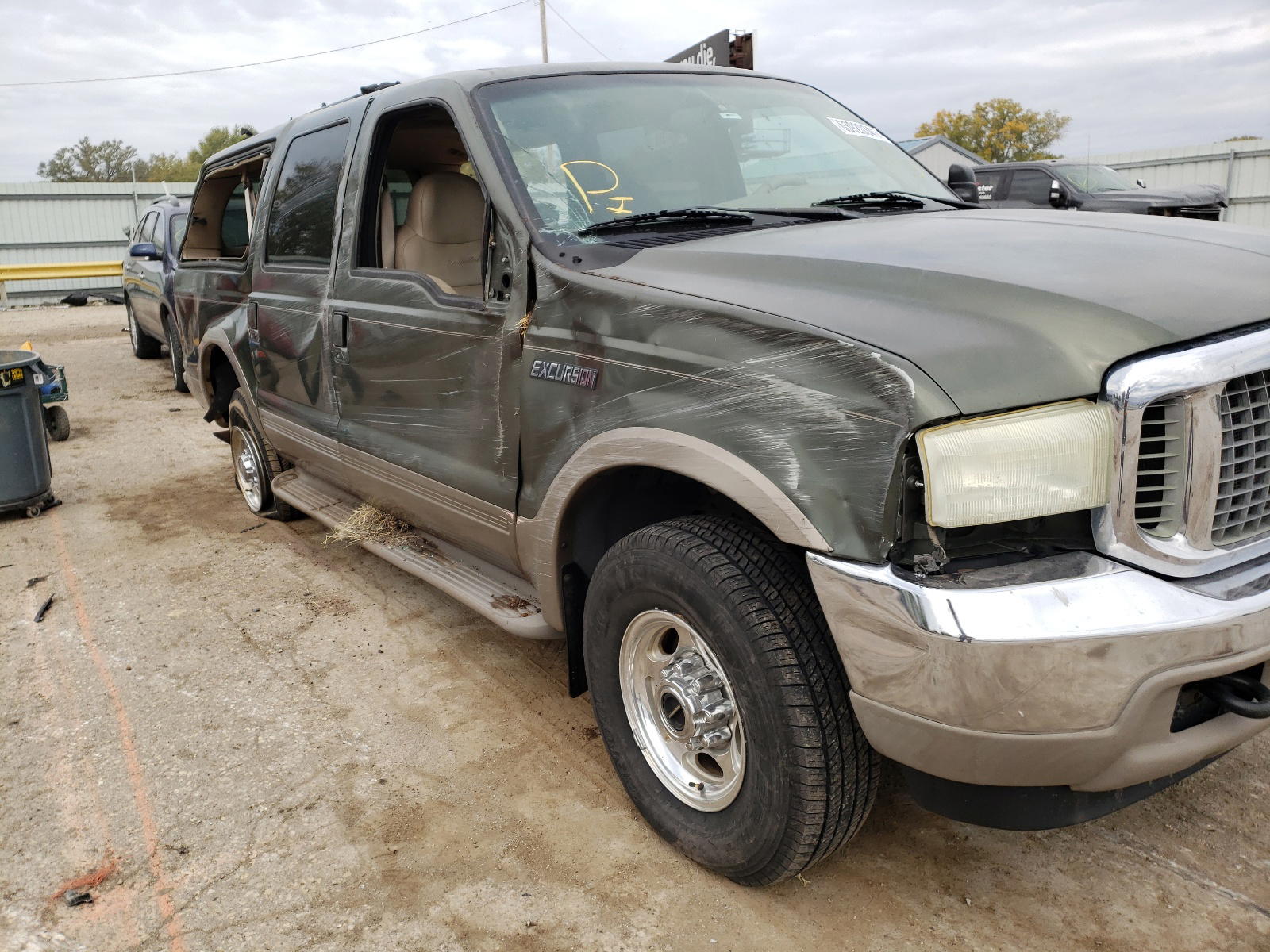 Photo 9 from auction – 2001 FORD EXCURSION with VIN 1FMSU43F21ED73187