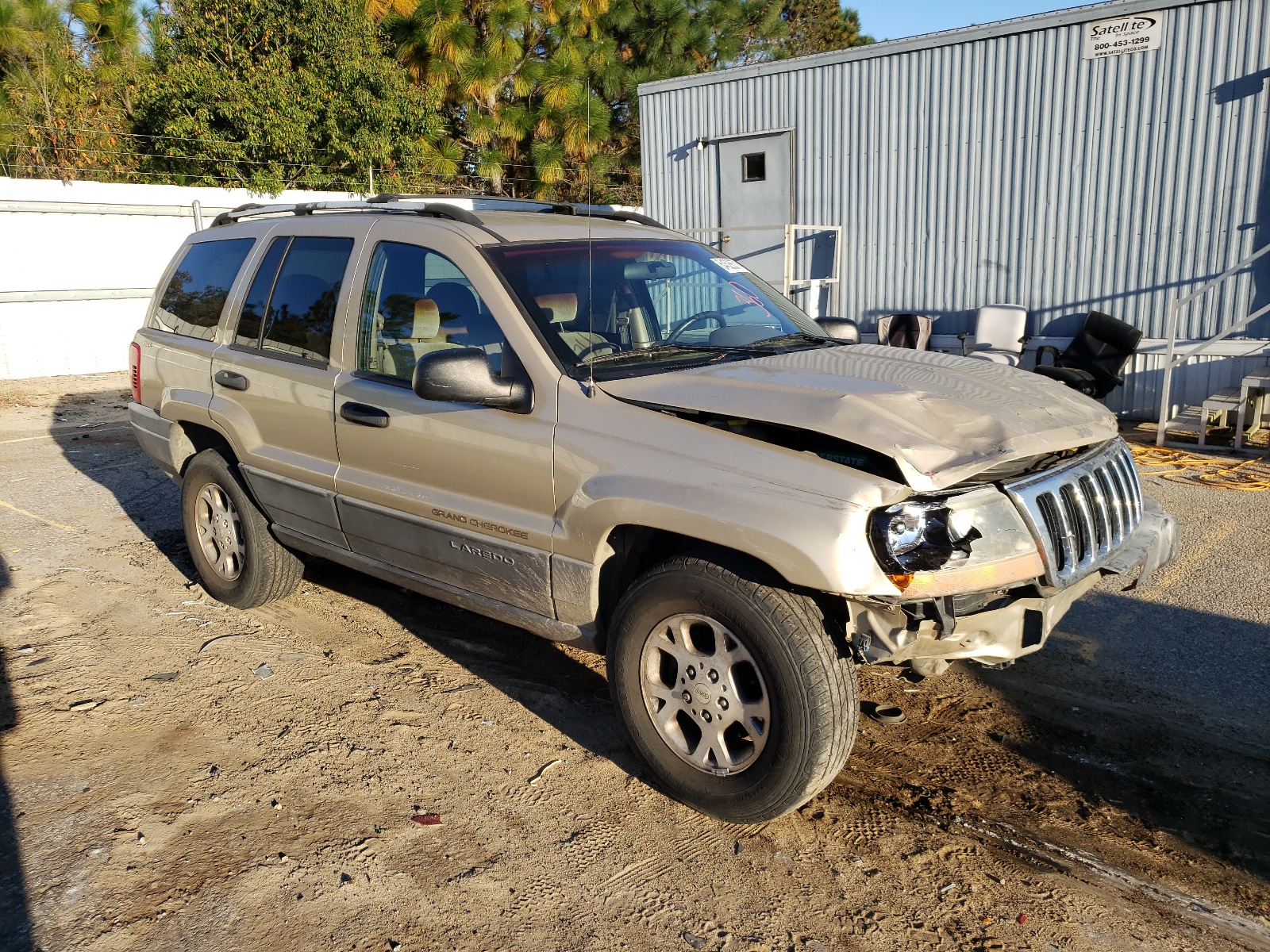 Photo 1 from auction – 2001 JEEP GRAND CHER with VIN 1J4GW48S71C704782