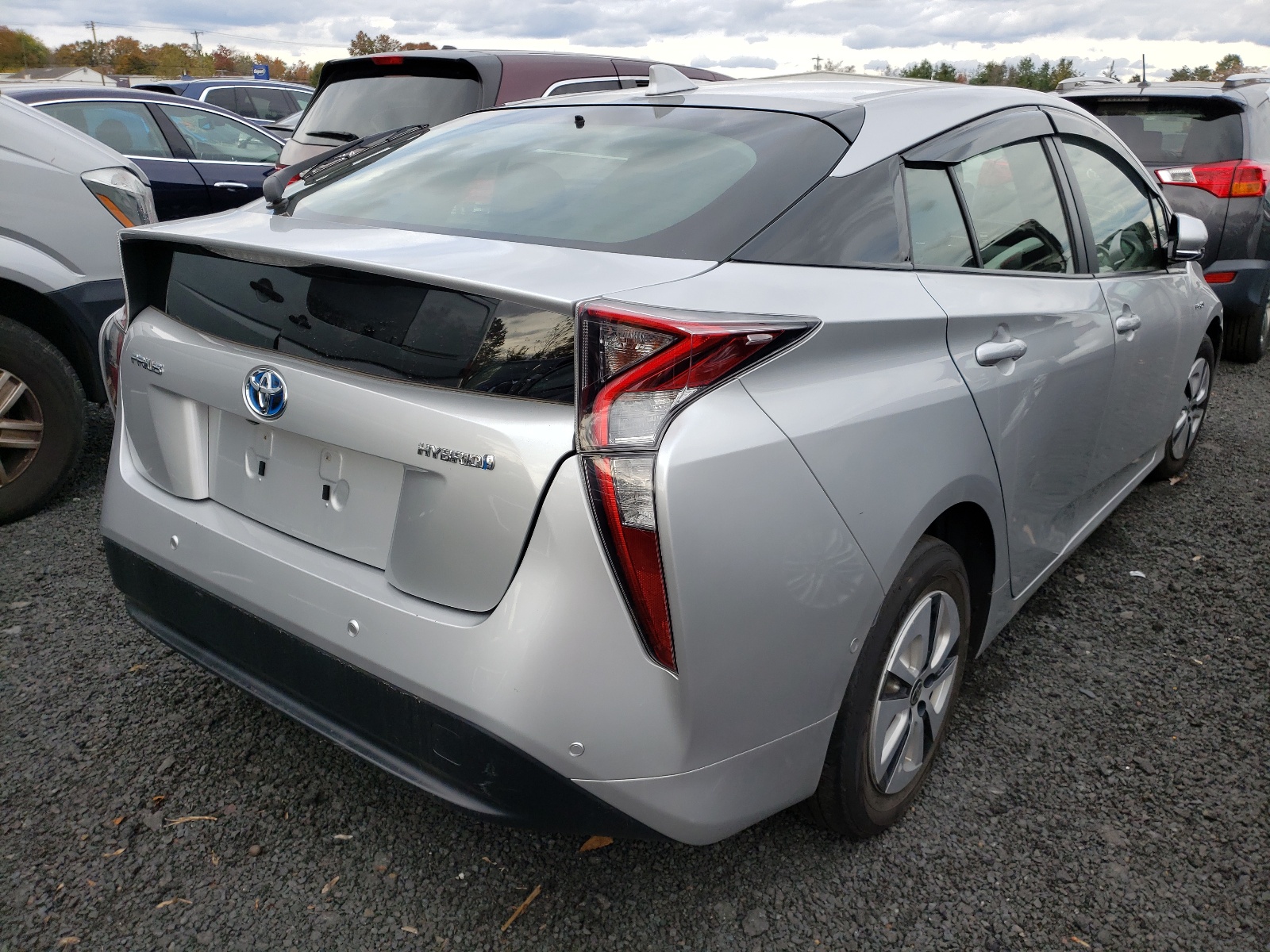 Photo 4 from auction – 2017 TOYOTA PRIUS with VIN JTDKARFU9H3544334