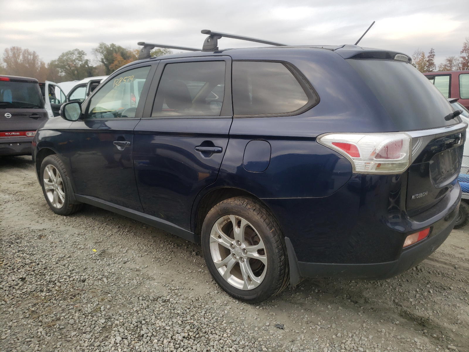 Photo 3 from auction – 2015 MITSUBISHI OUTLANDER with VIN JA4AZ3A3XEZ005997