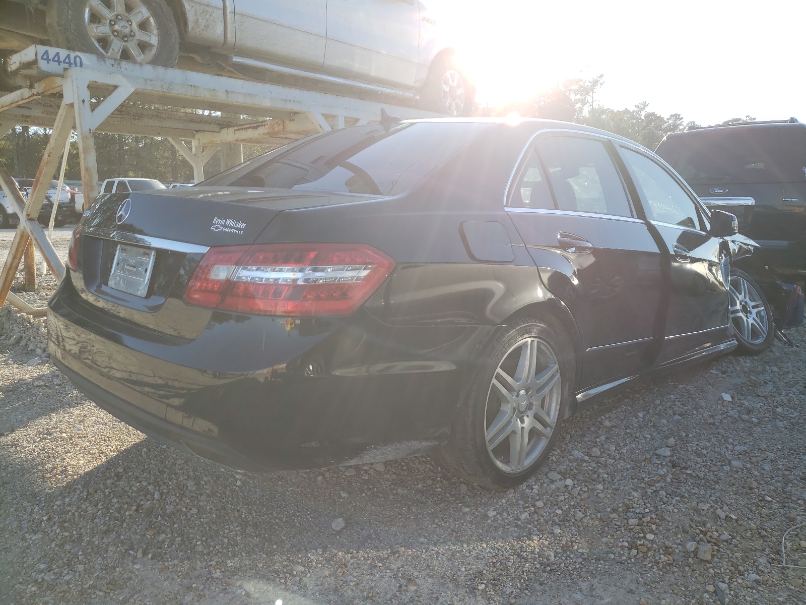 Photo 4 from auction – 2010 MERCEDES-BENZ E 350 with VIN WDDHF5GB0AA114247