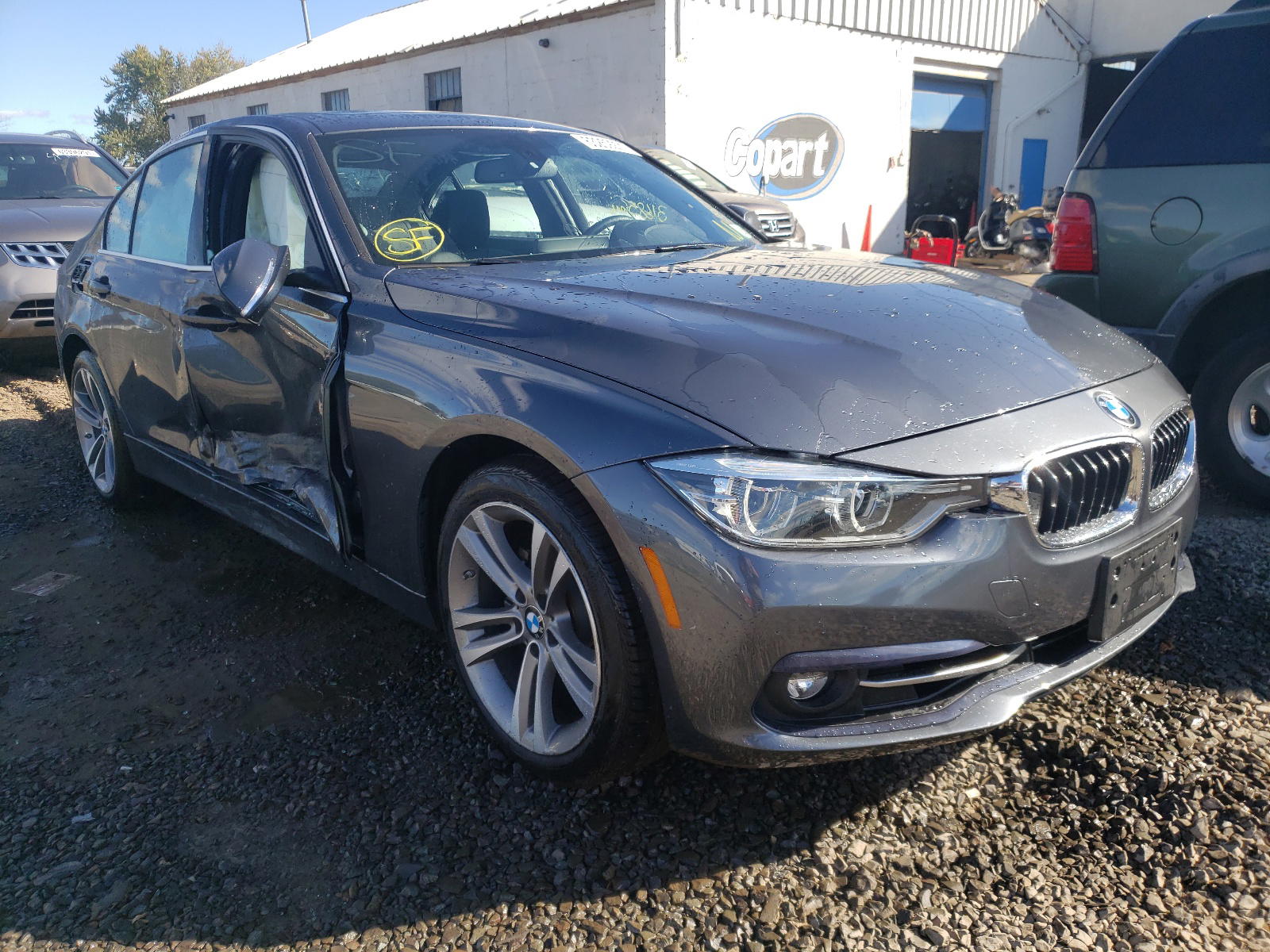 BMW 330 XI 2018 with VIN WBA8D9G58JNU70520 - Photo from auction
