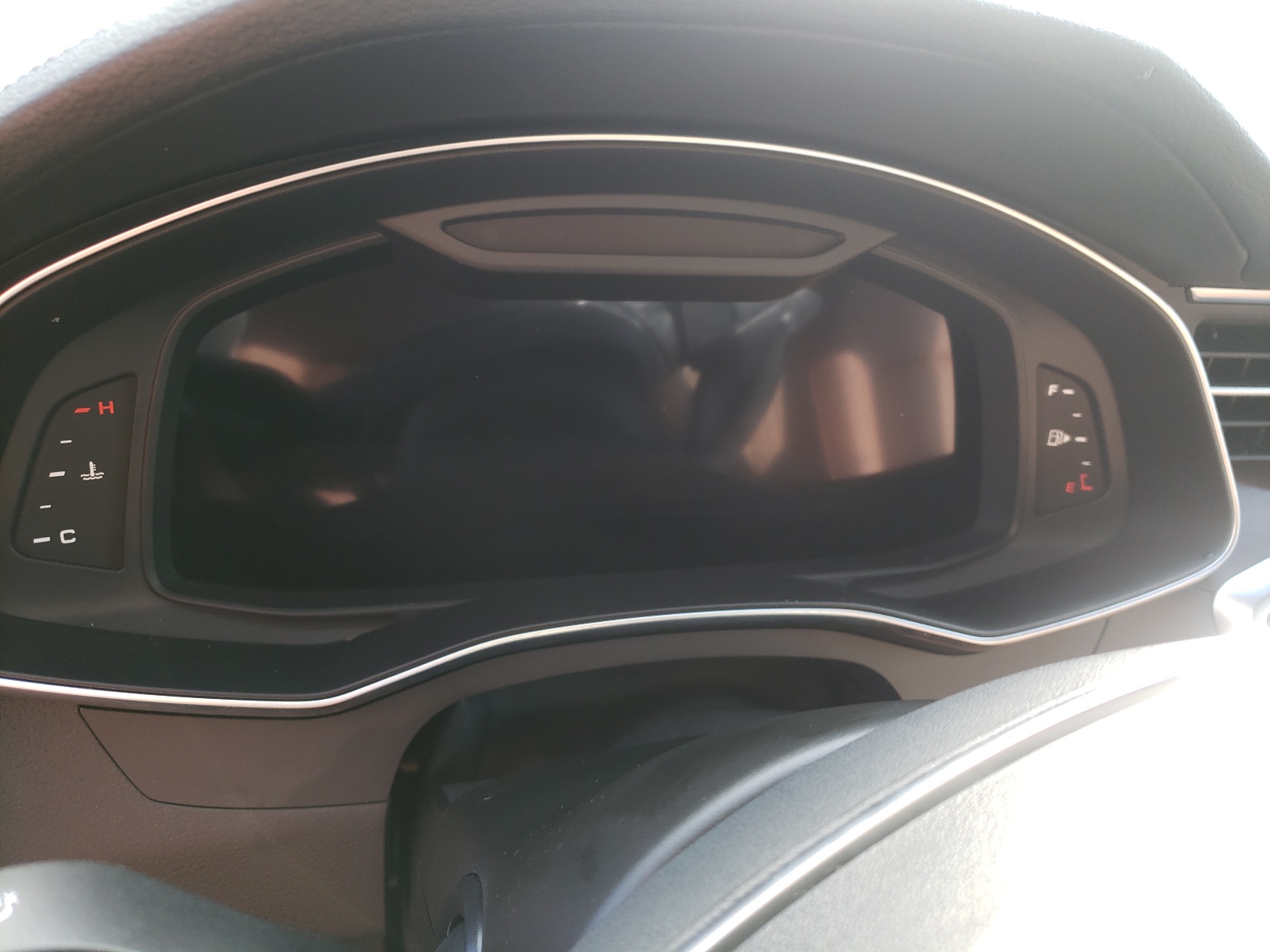 صورة رقم 8 من المزاد - 2021 AUDI A6 PREMIUM مع VIN WAUD3AF21MN053092