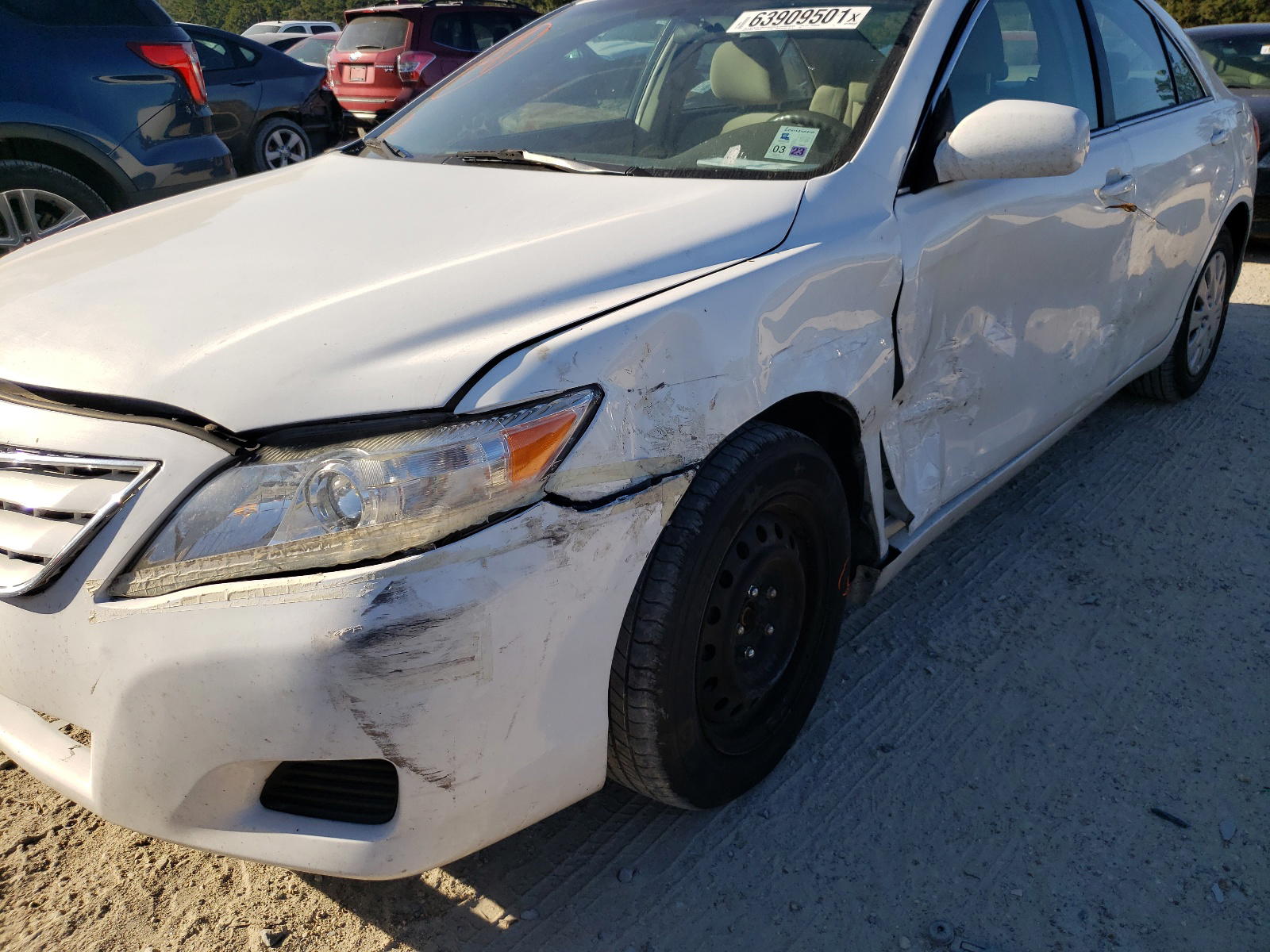 Photo 9 from auction – 2011 TOYOTA CAMRY with VIN 4T1BF3EK6BU683400