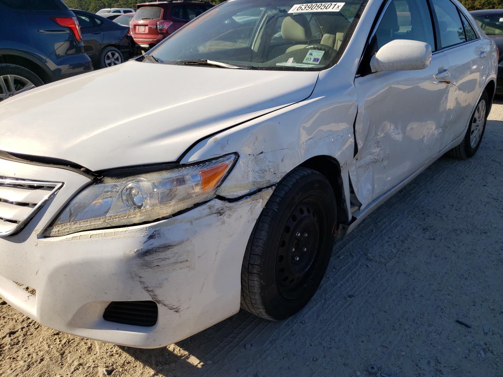 Zdjęcie 9 z aukcji – 2011 TOYOTA CAMRY z VIN 4T1BF3EK6BU683400