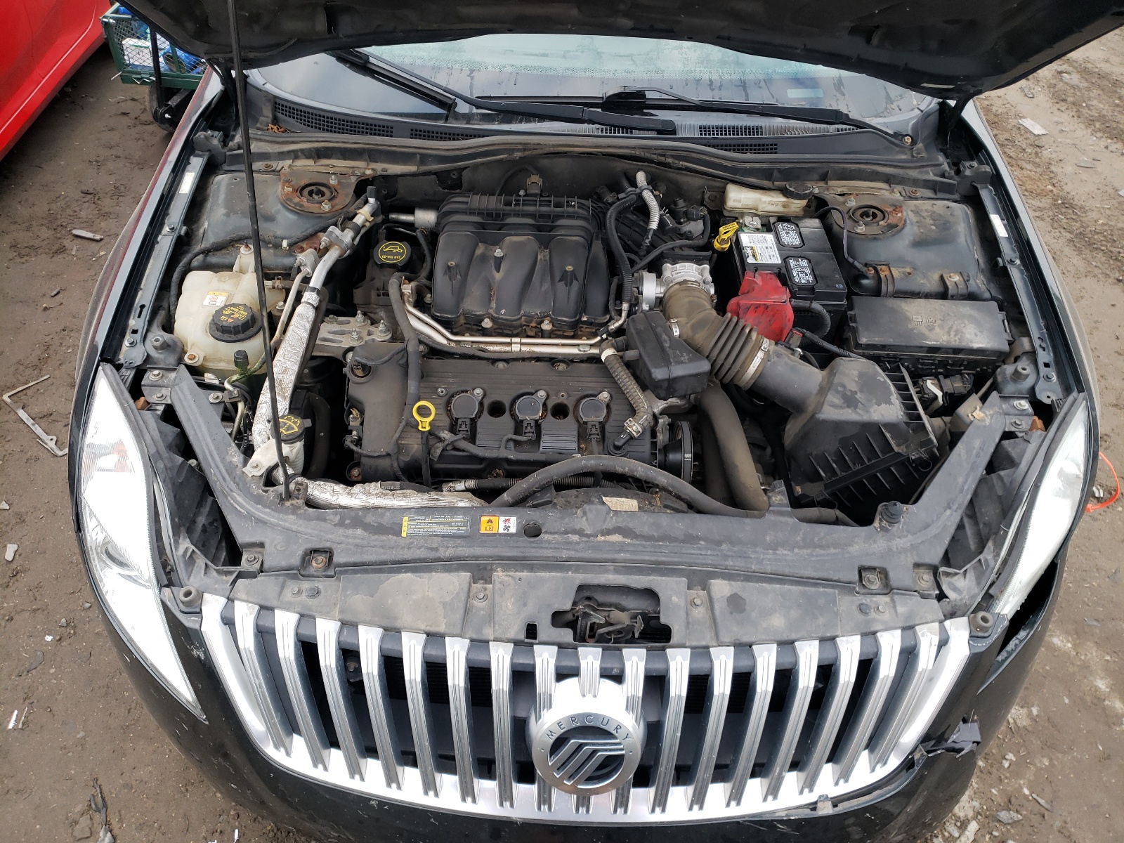 Photo 7 from auction – 2010 MERCURY MILAN PREM with VIN 3MEHM0JG1AR634176