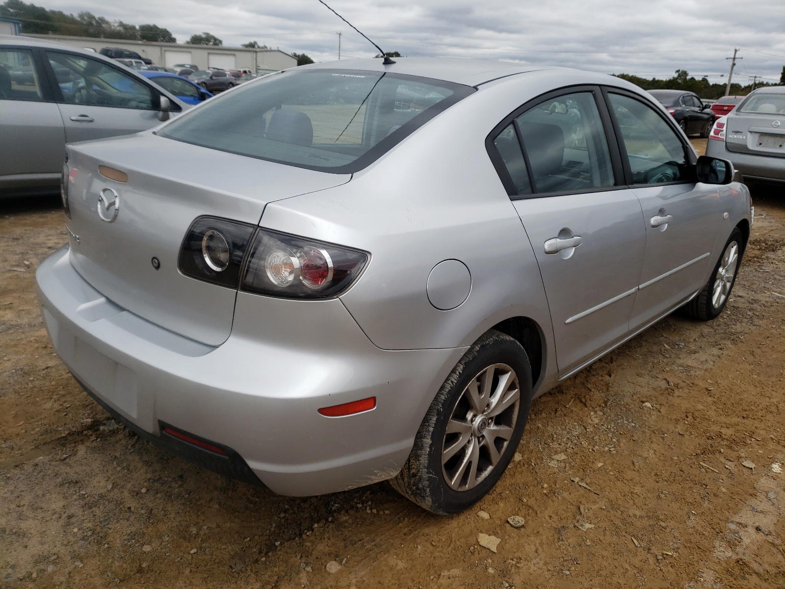 Photo 4 from auction – 2007 MAZDA 3 I with VIN JM1BK12F171708305