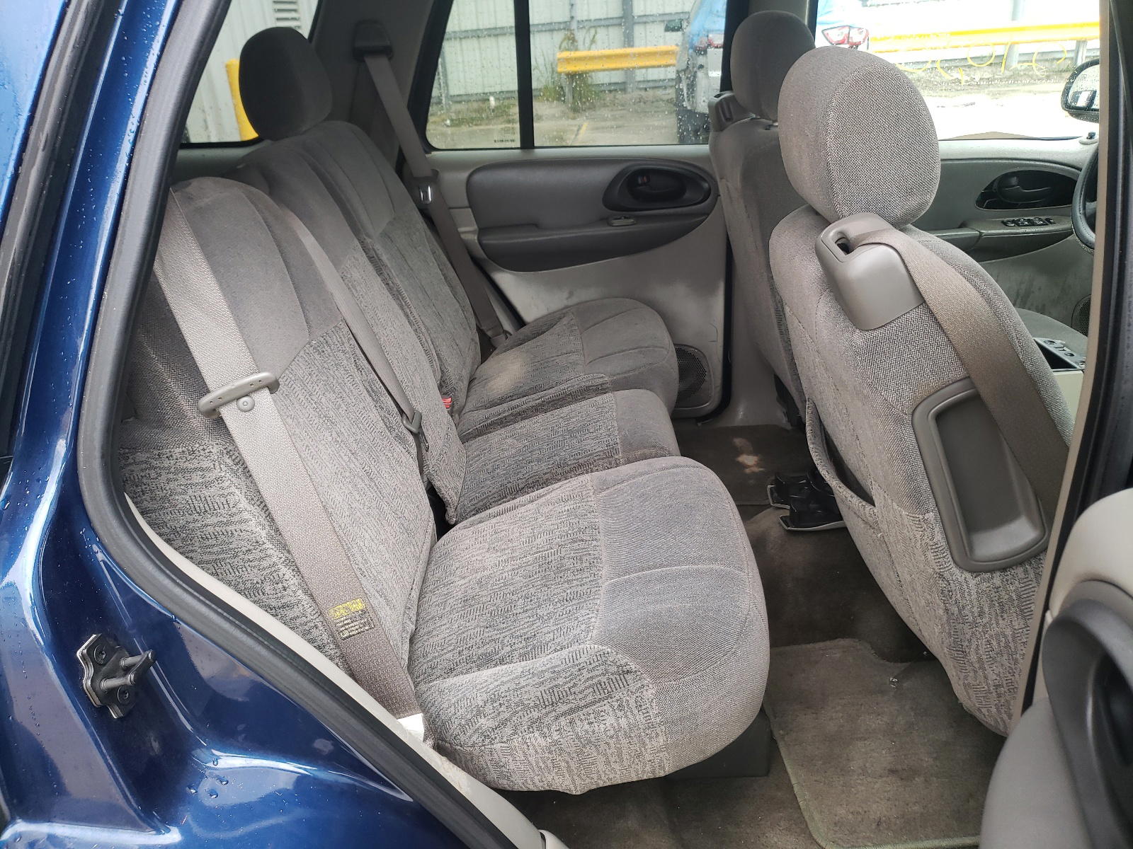 Photo 6 from auction – 2003 CHEVROLET TRAILBLAZE with VIN 1GNDS13S132290294