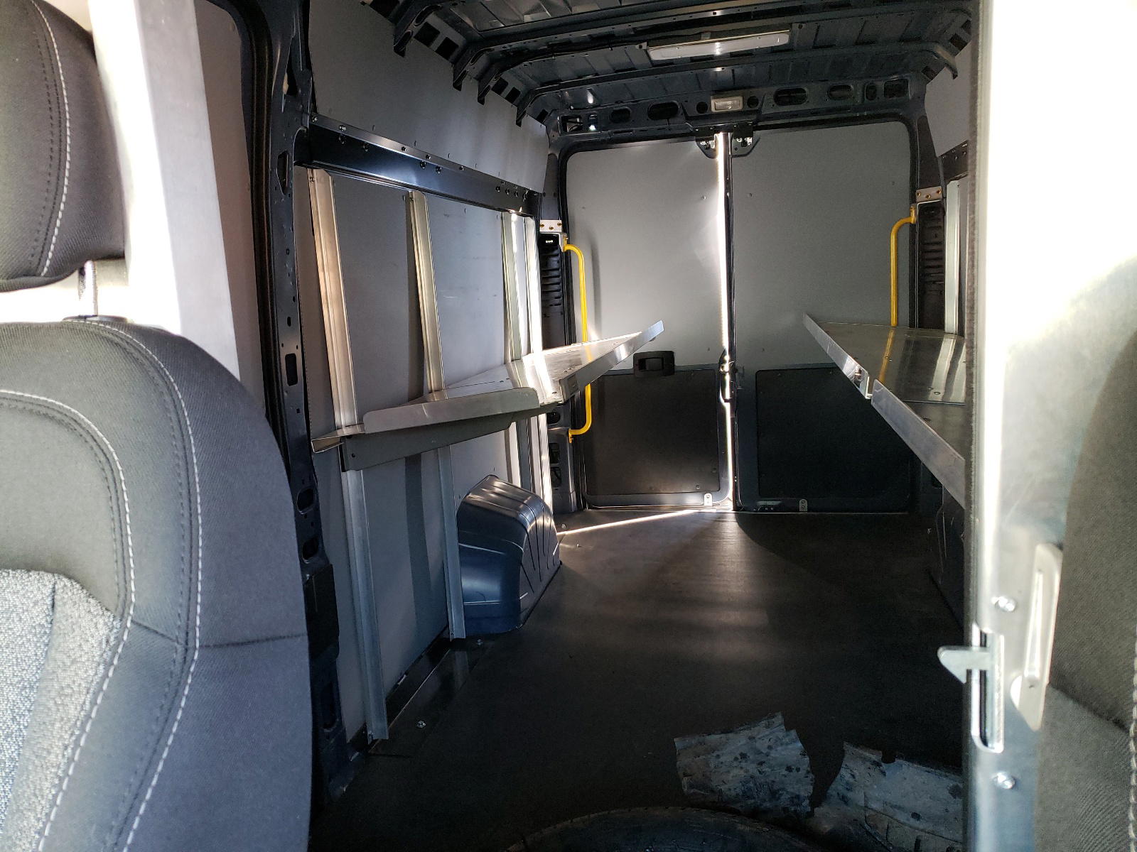 Photo 6 from auction – 2021 DODGE VAN with VIN 3C6MRVJG8ME556304